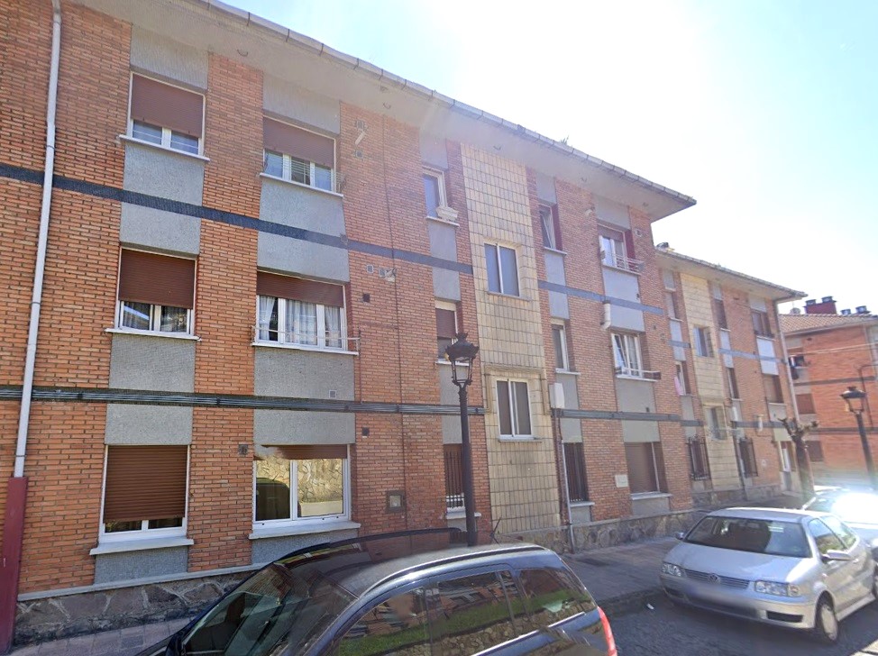 Piso en Viviendas Proteg Tuilla