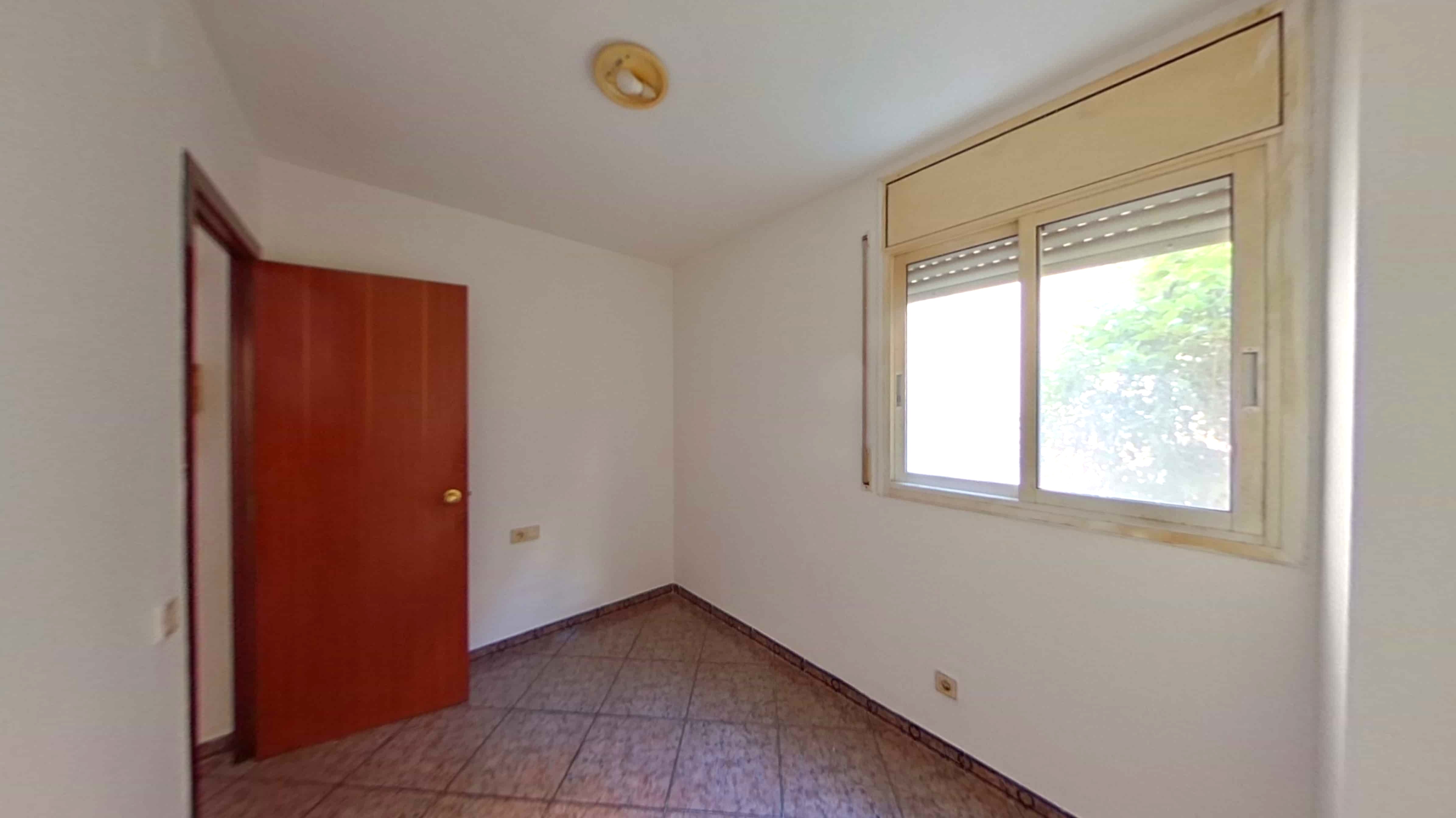 undefined - Image 16
