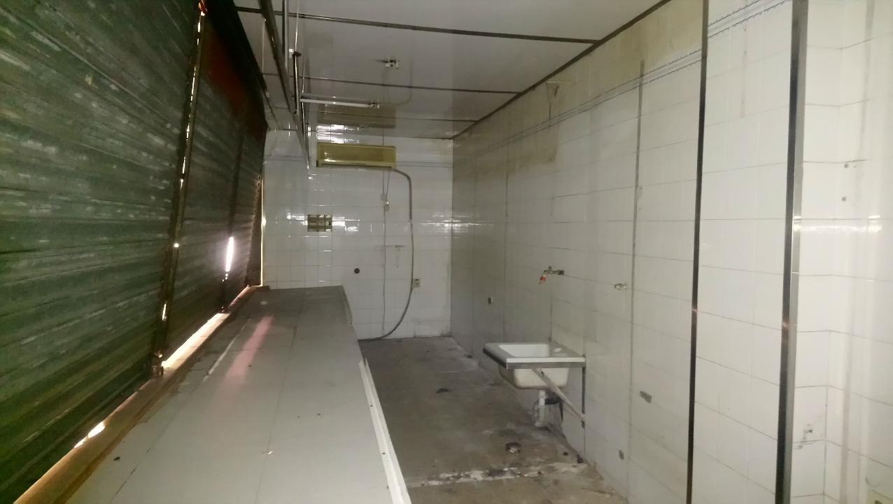 Oportunidade Única em Girona: Espaço para Recuperar - Image 4