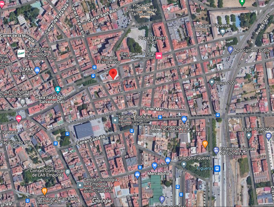 Oportunidade Única em Girona: Espaço para Recuperar - Image 12