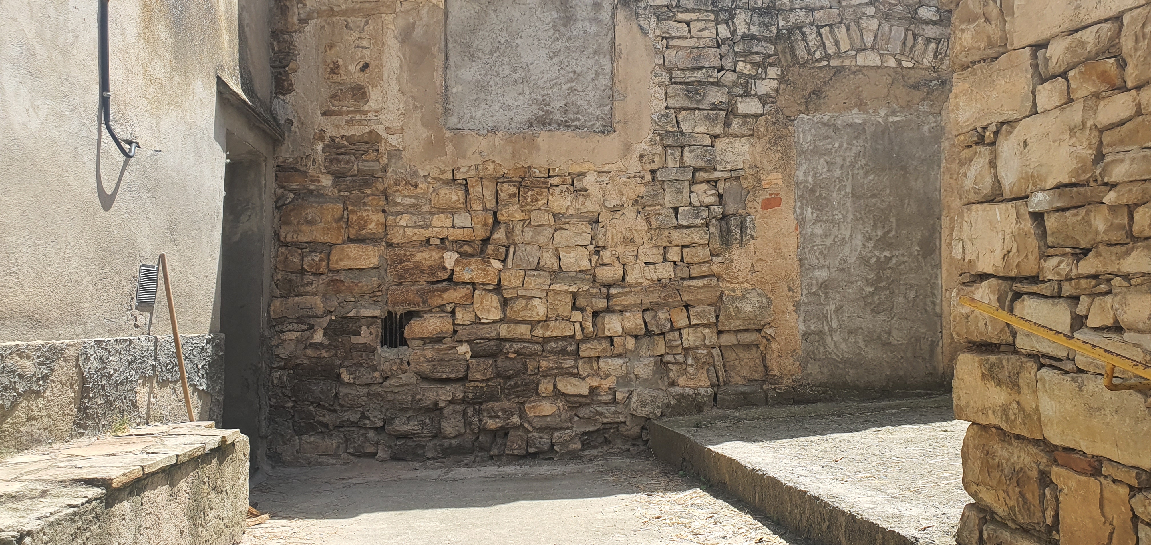 undefined - Image 3