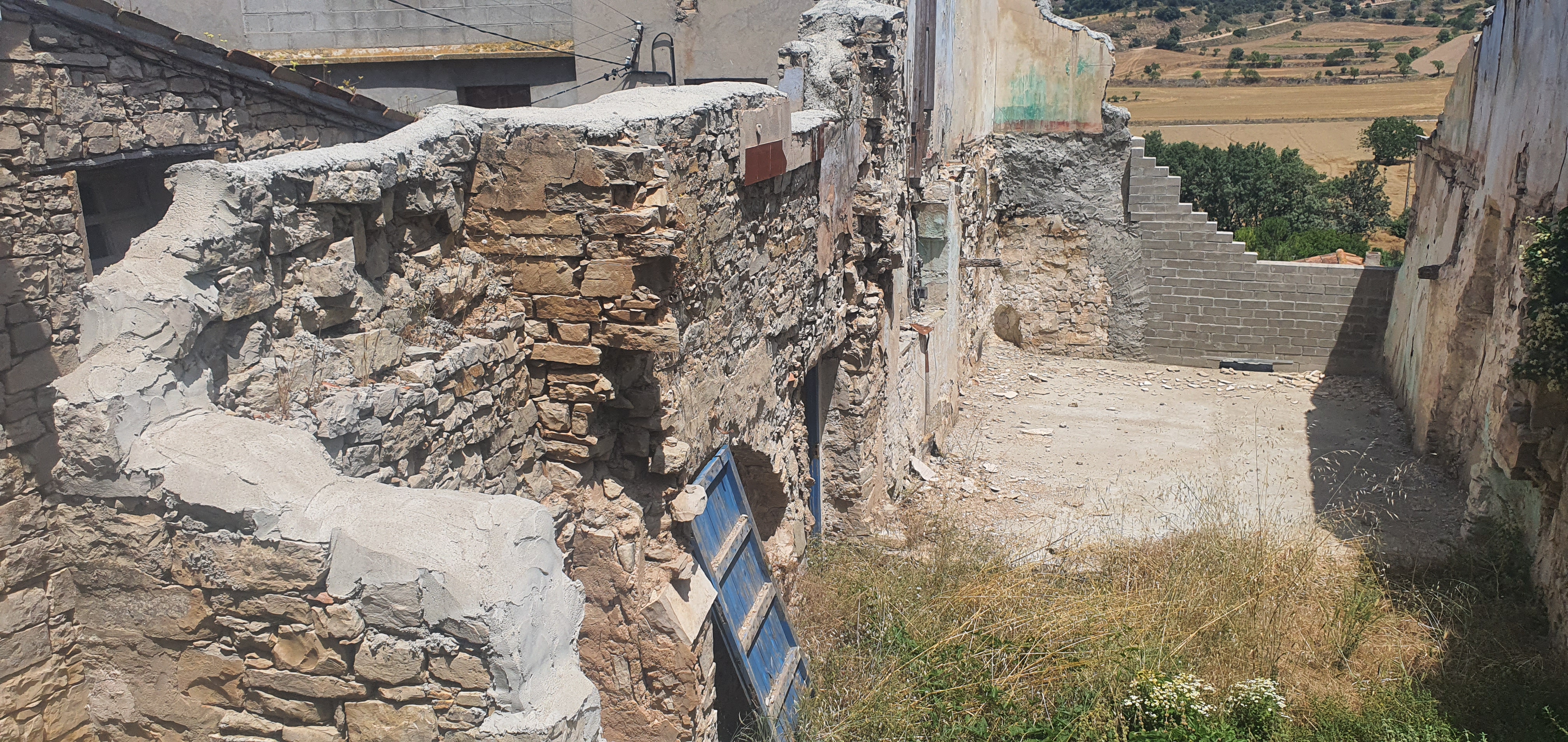 undefined - Image 8