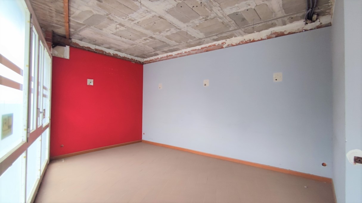 - Image 6