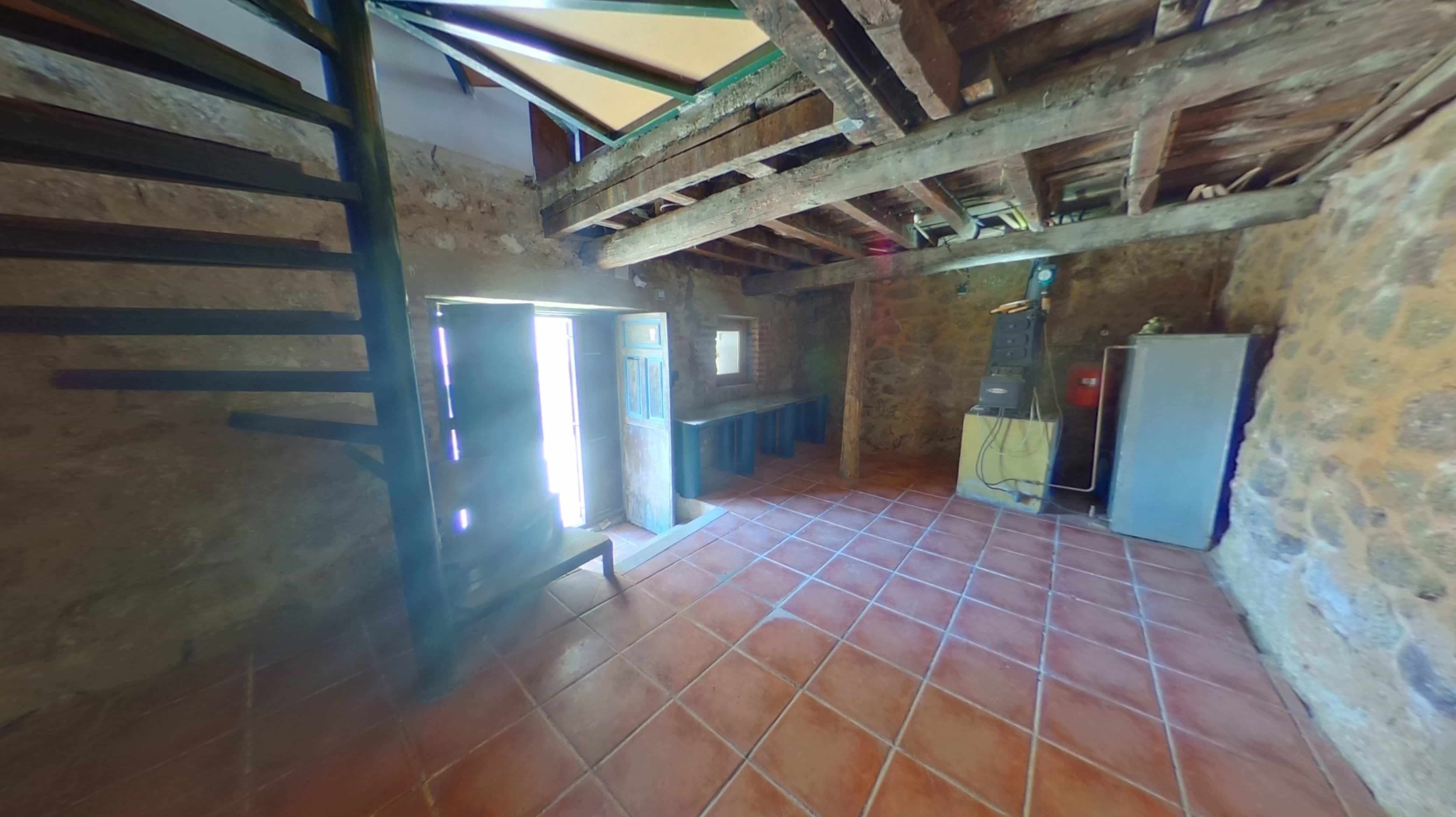 undefined - Image 14