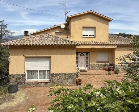 Casa en Vallgorguina