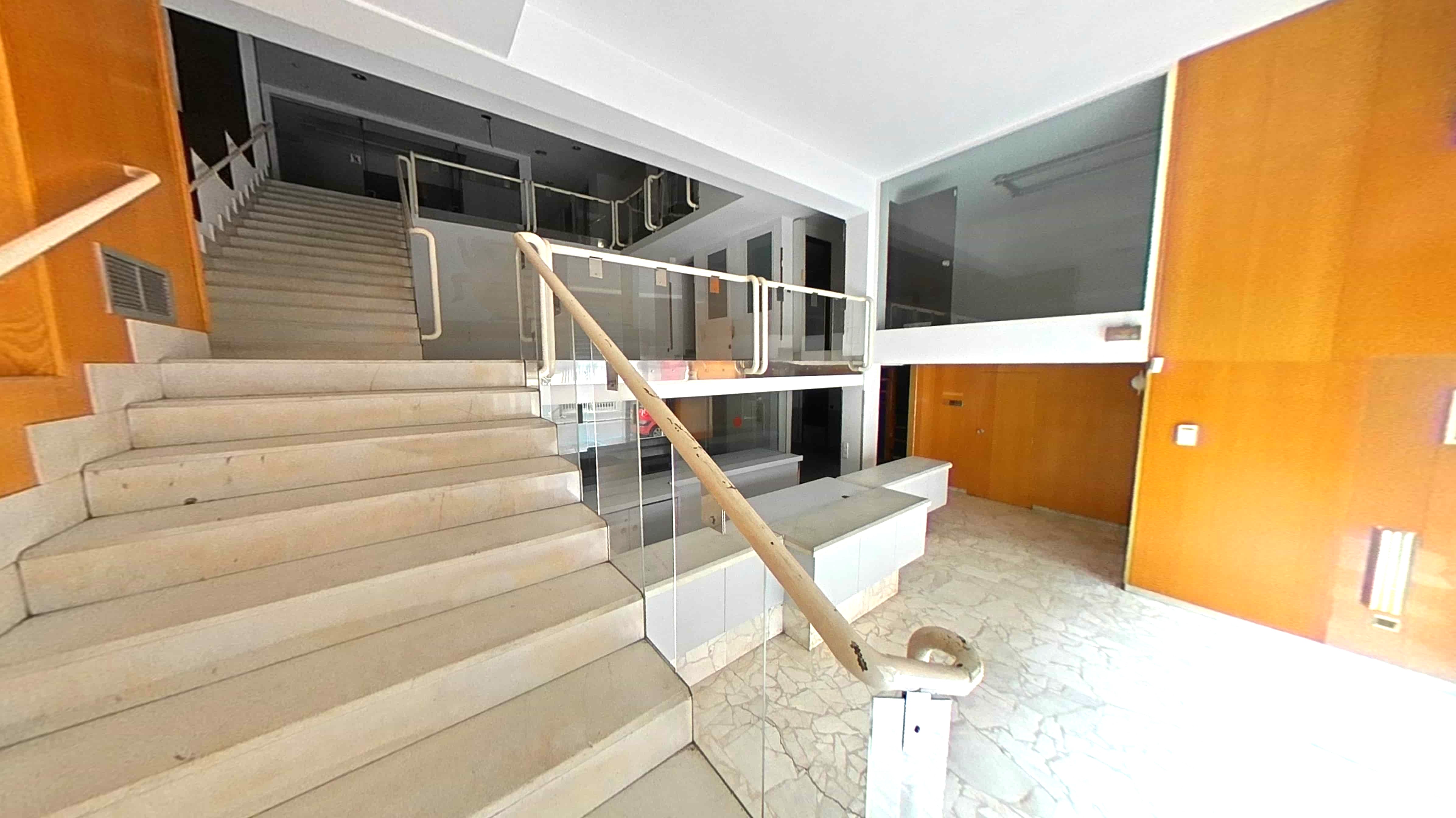 Premises_Commercial en Figueres, Girona
