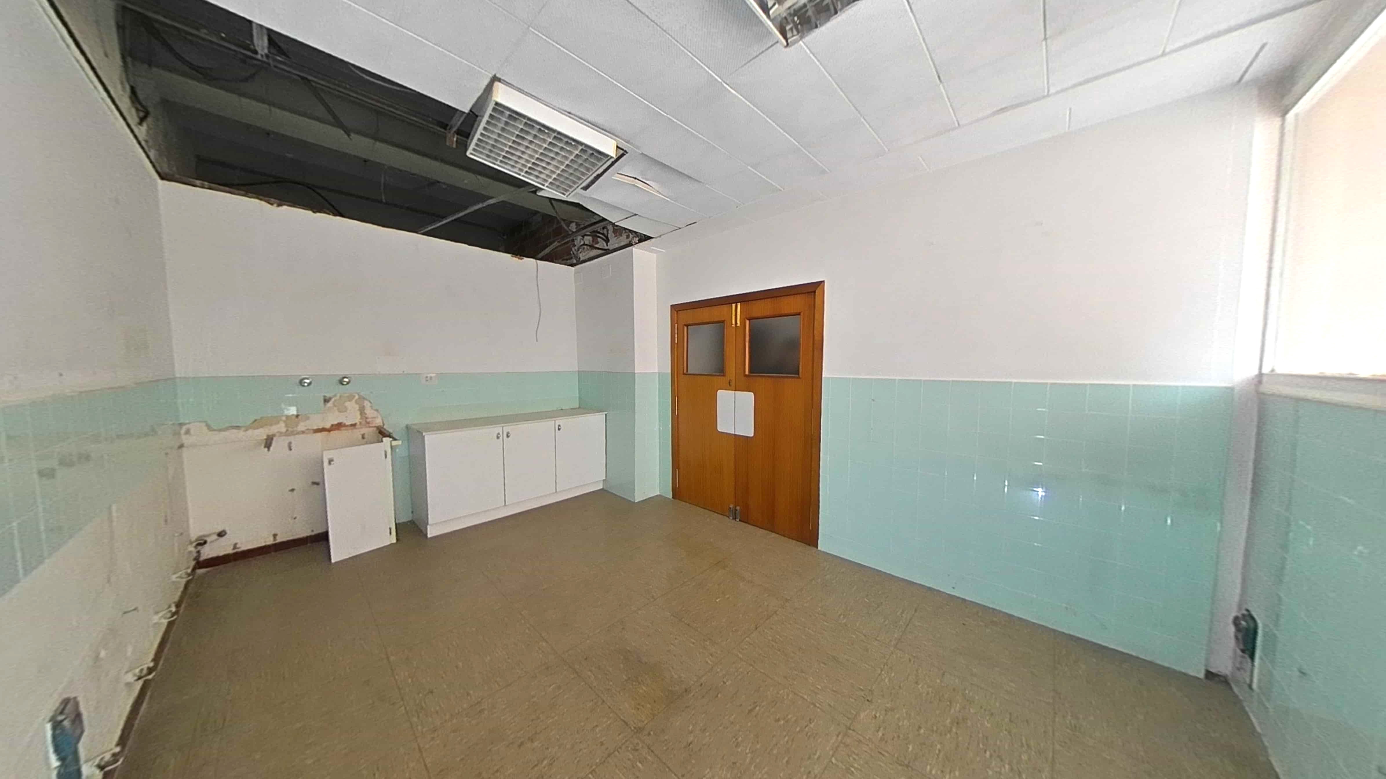 Imóvel para Recuperação em Figueres, Girona - 806m² - Image 36
