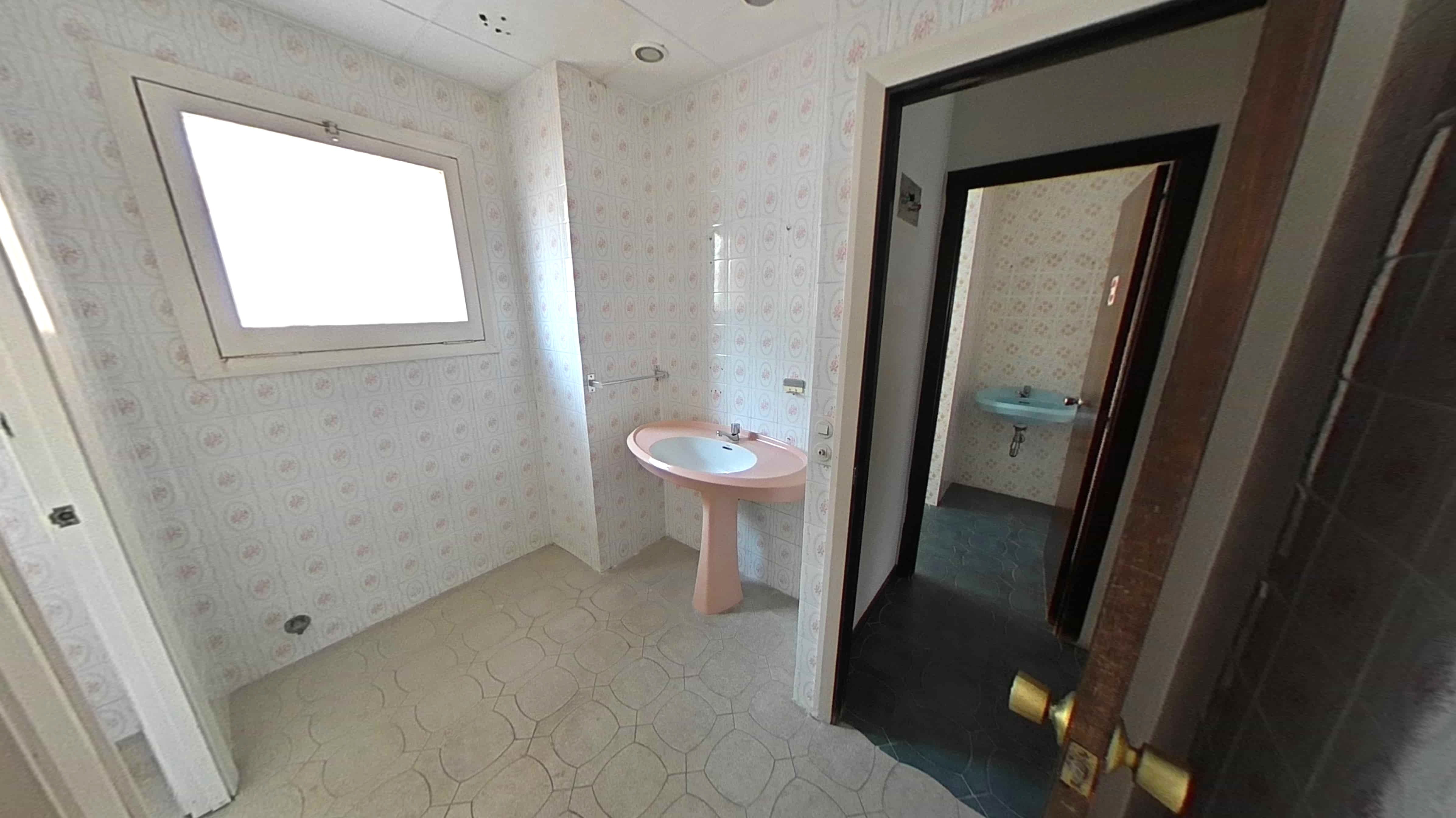 Imóvel para Recuperação em Figueres, Girona - 806m² - Image 42