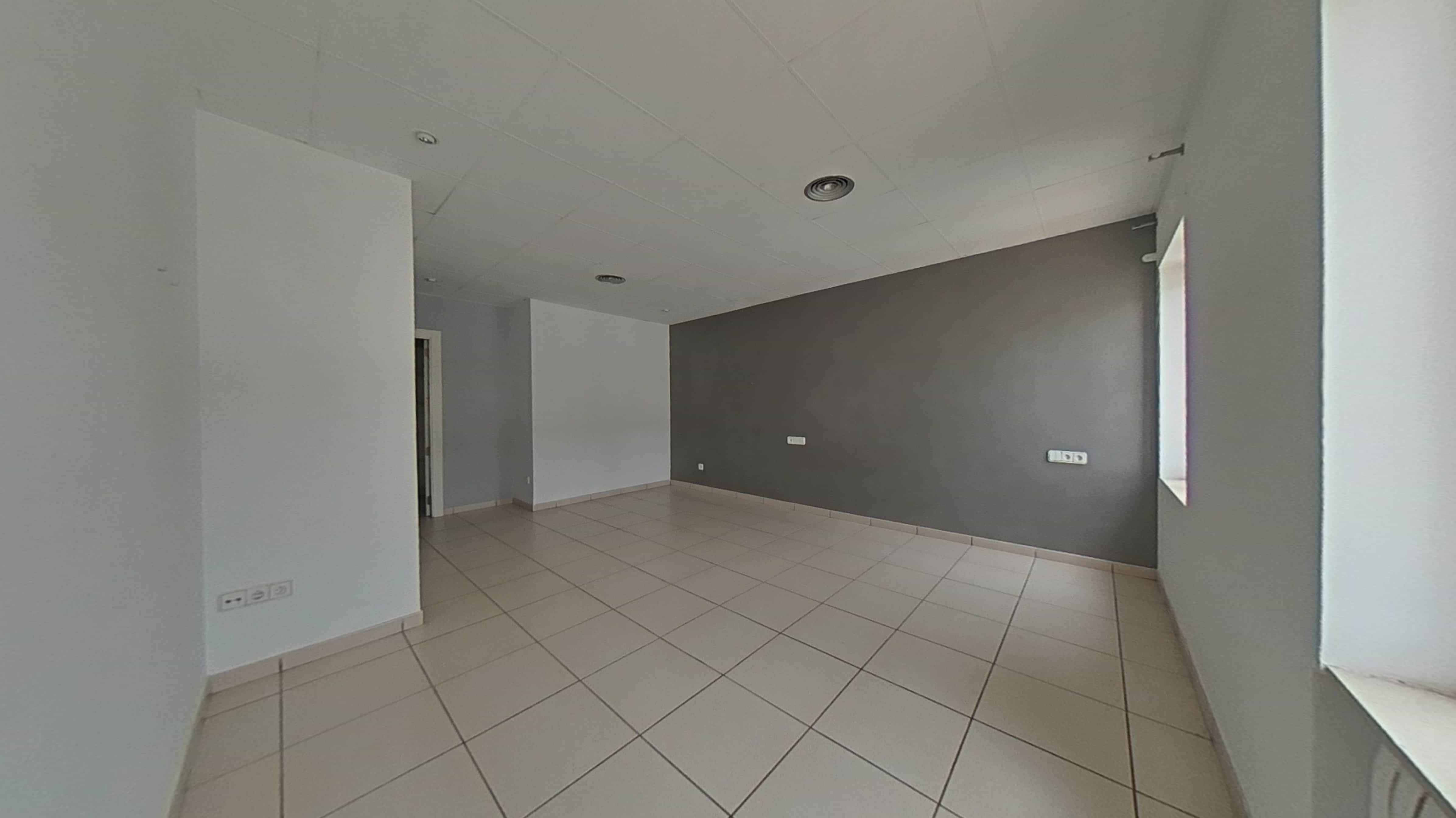 - Image 16