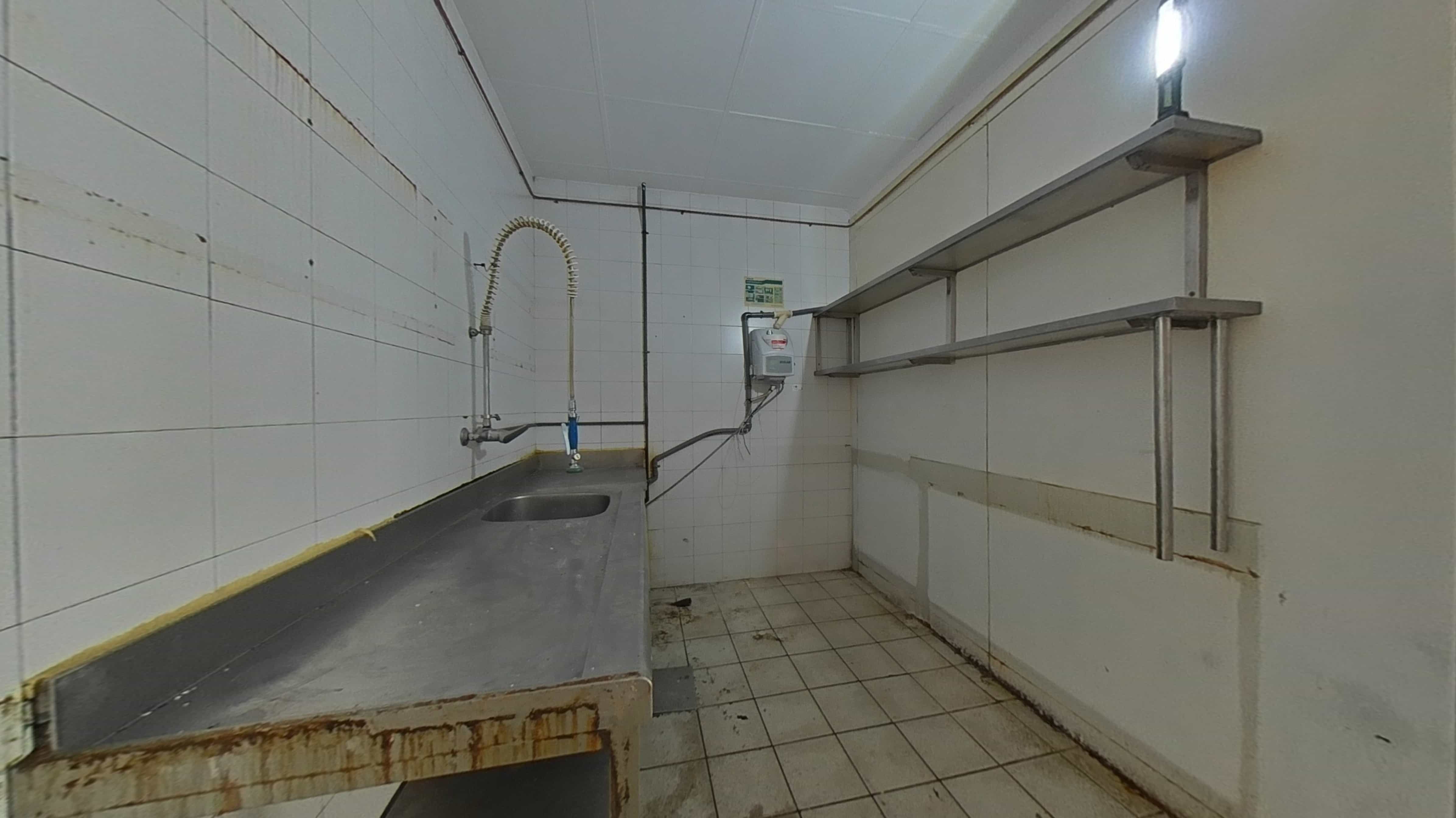 - Image 25