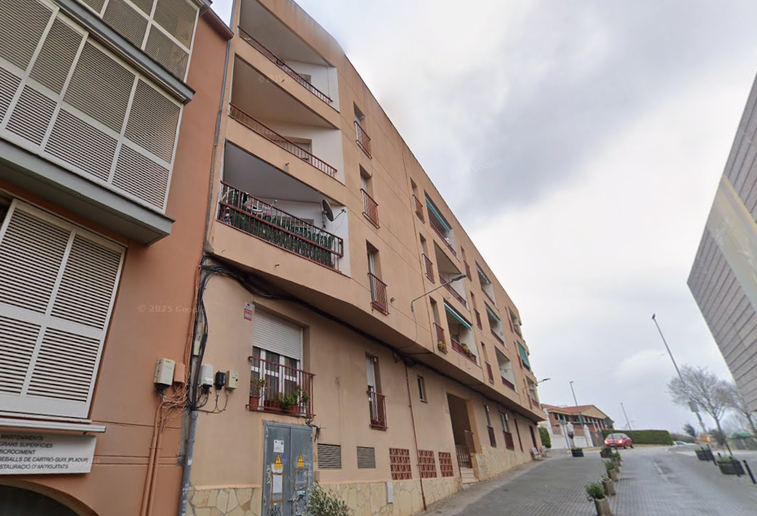 Casa independiente en Pasaje Gorgonçana