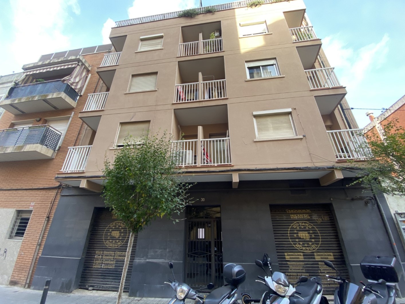 Local comercial en Hospitalet de Llobregat (L')