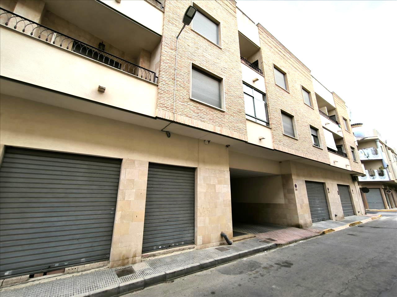 Loja para Recuperação em Rafal, Alicante - 156m² - Image 1