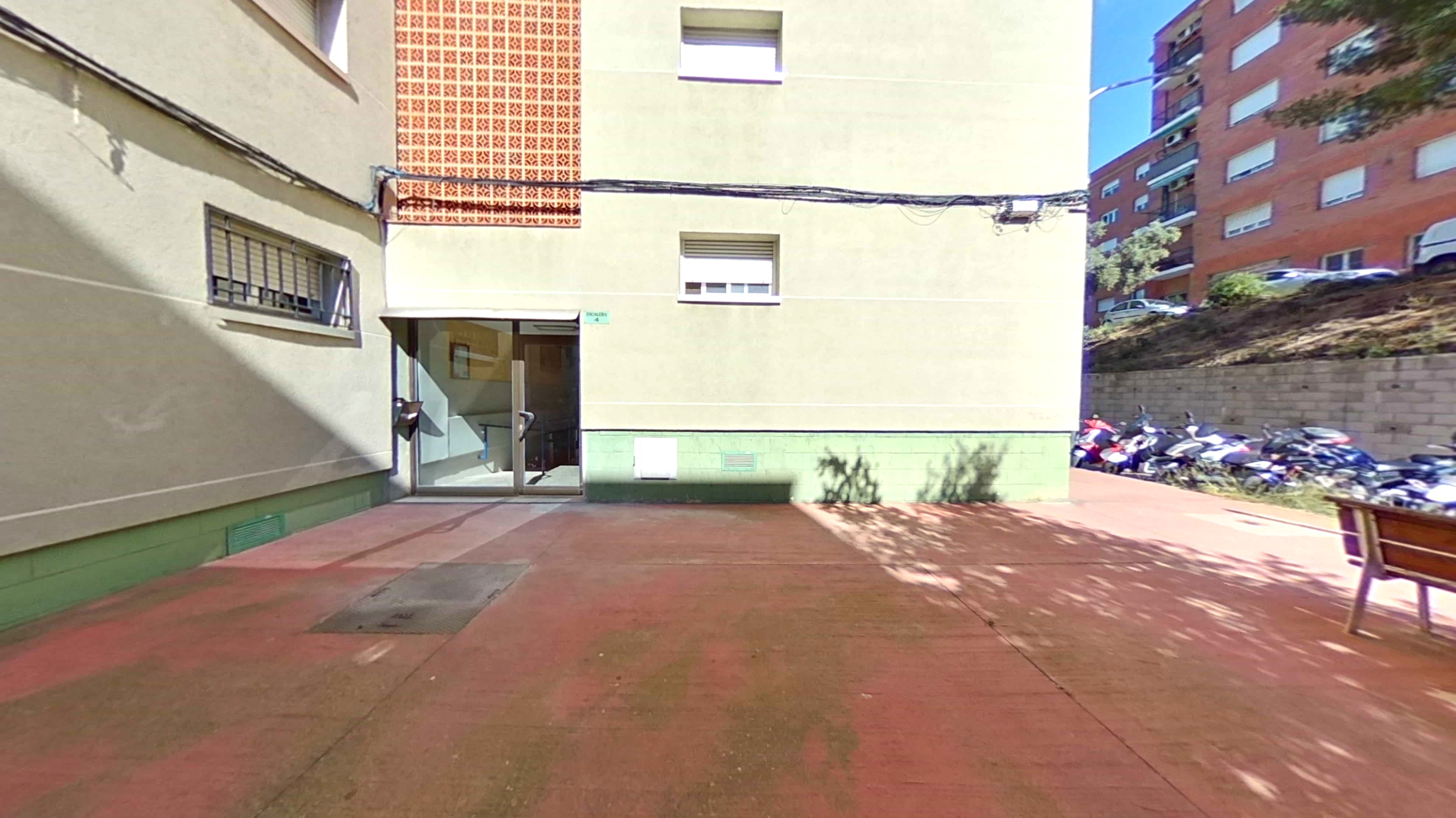 Asset image0