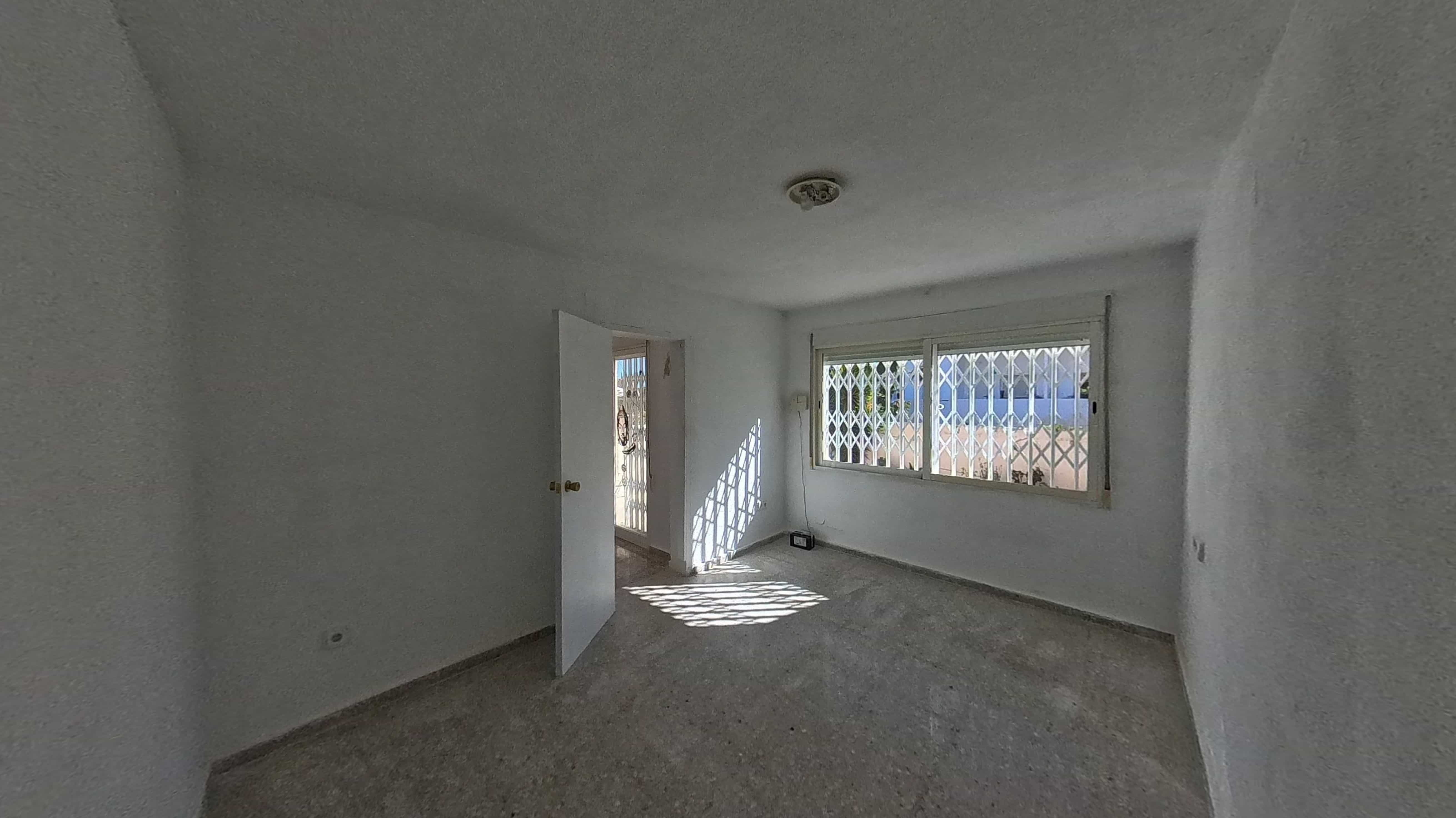 - Image 15