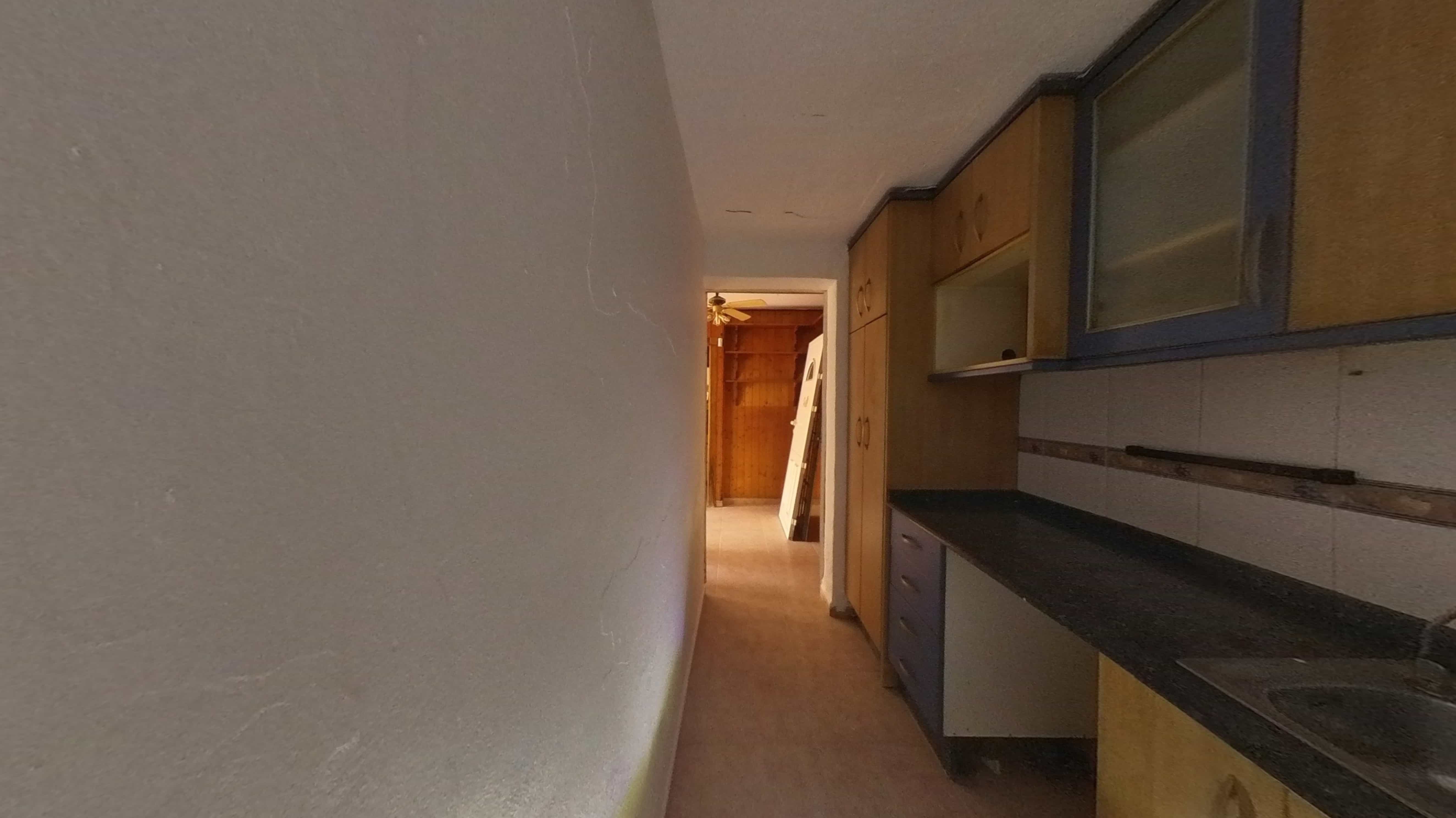 Duplex em Torrevieja, Alicante - Oportunidade de Recuperação - Image 12