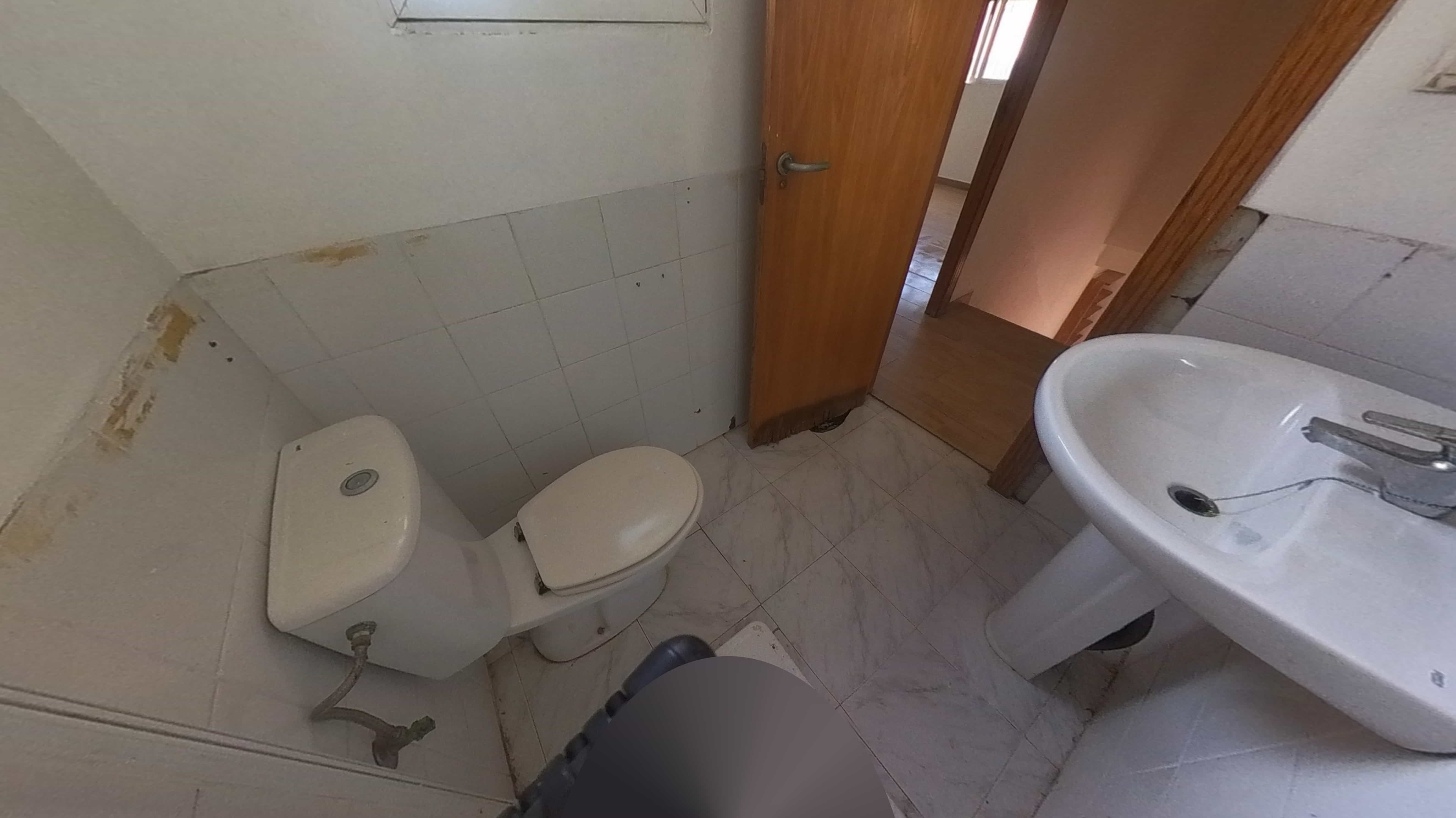 Duplex em Torrevieja, Alicante - Oportunidade de Recuperação - Image 28