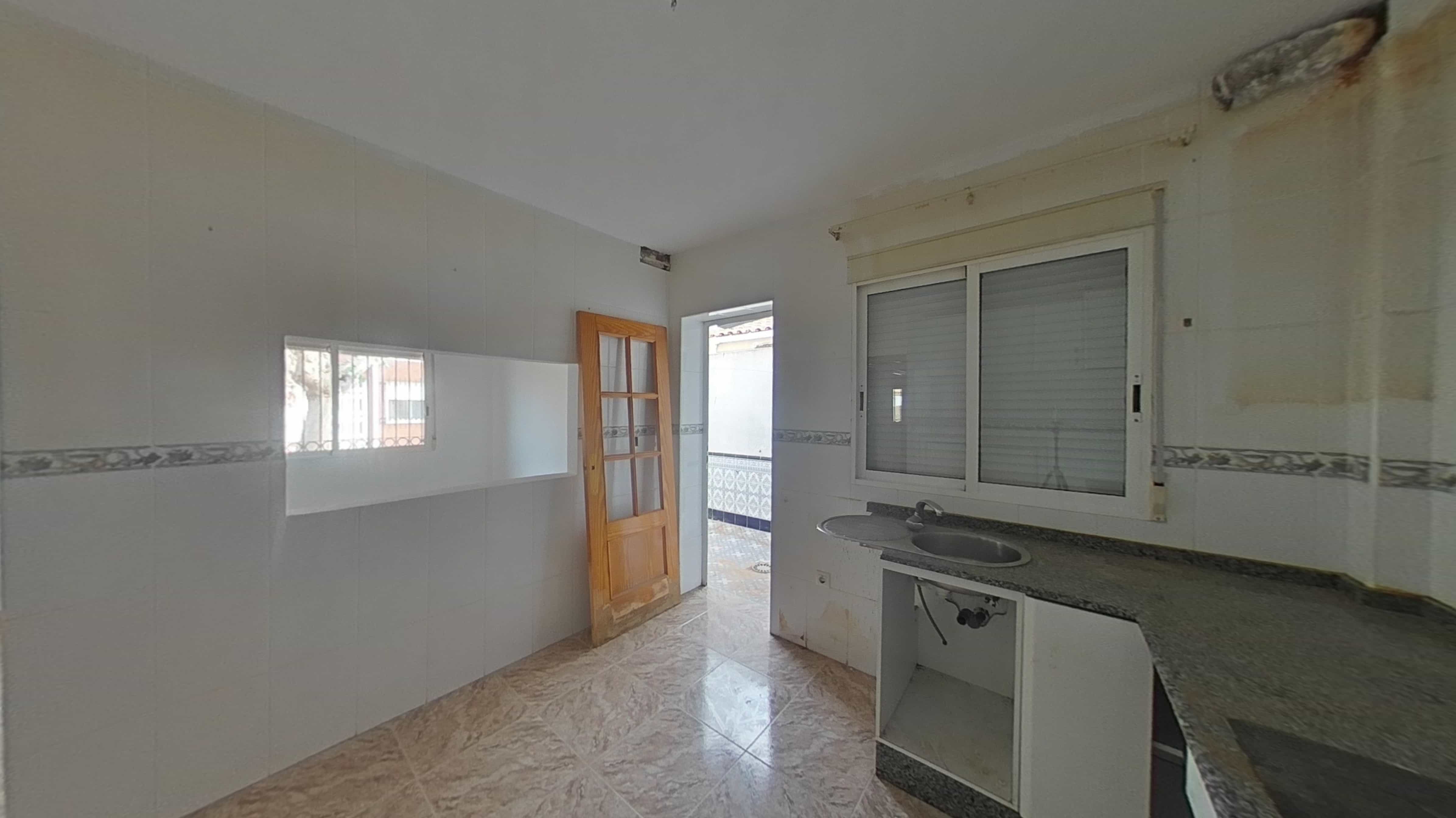 Casa para Recuperação com Terraço em Murcia - 140.000€ - Image 11