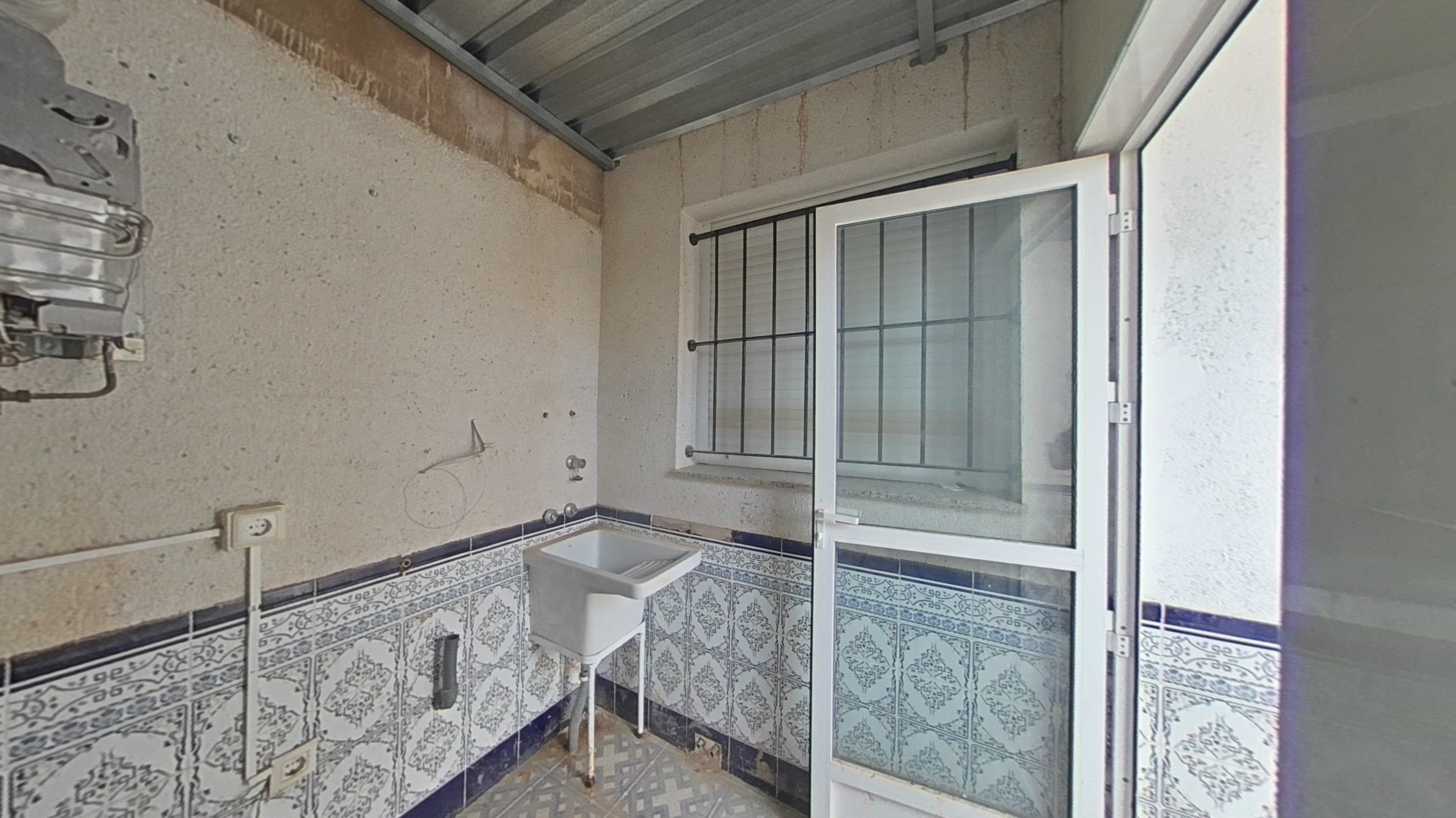 Casa para Recuperação com Terraço em Murcia - 140.000€ - Image 13