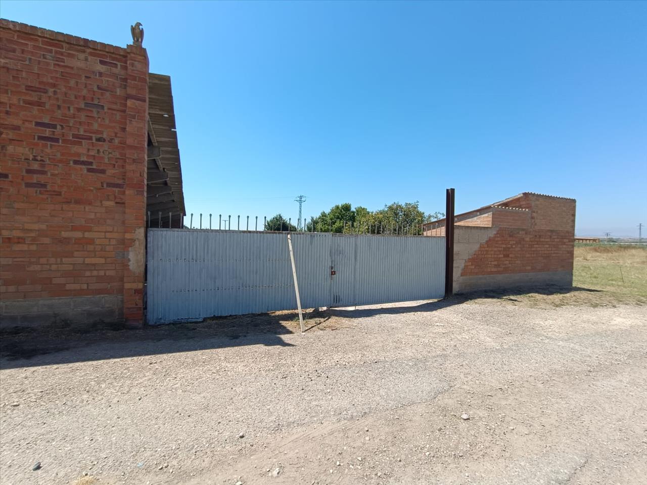 Finca rústica en Proc. Simplificado