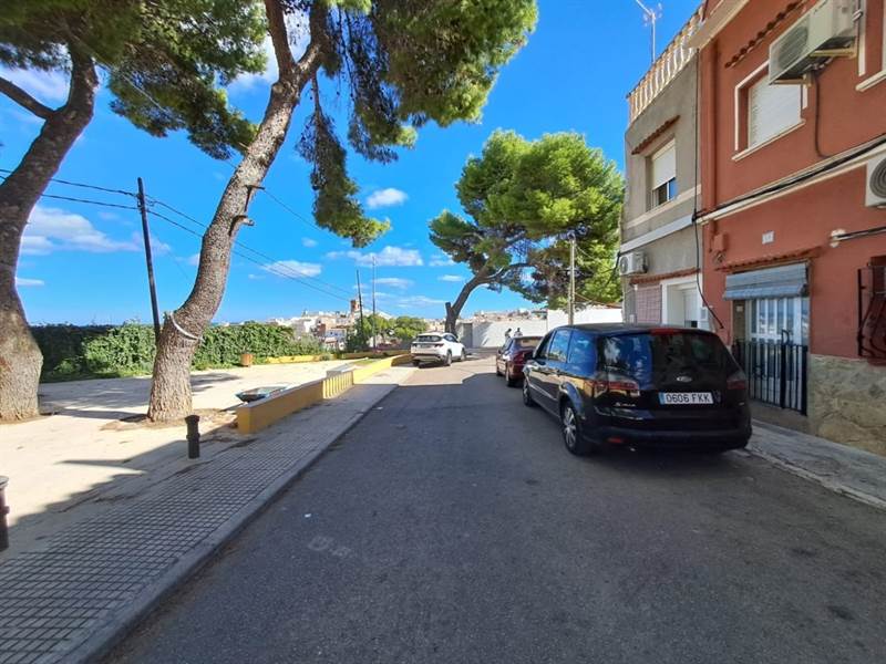 Calle Vista Hermosa nº 10, Oliva (Valencia)