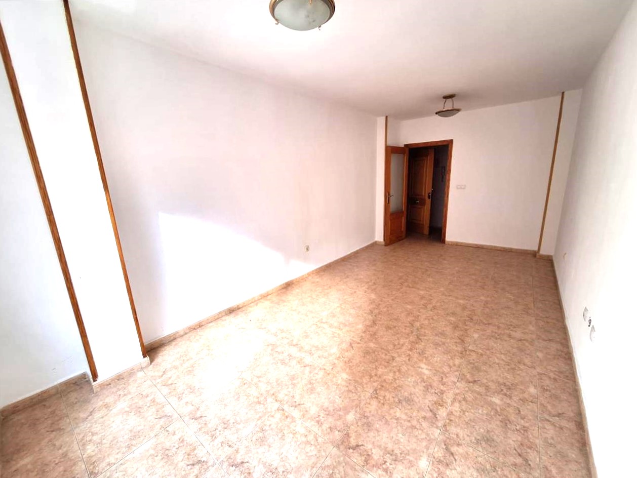 undefined - Image 1