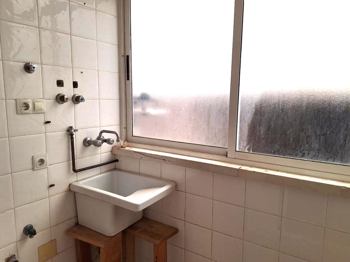 undefined - Image 8
