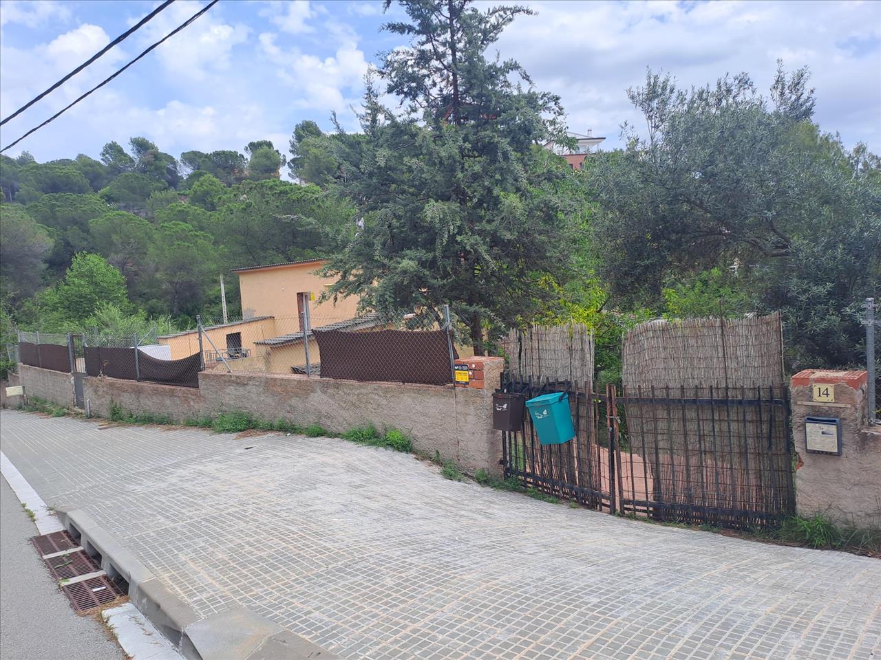 undefined - Image 2