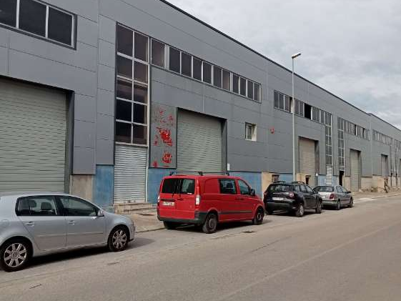 Nave industrial en Dels Almogavers