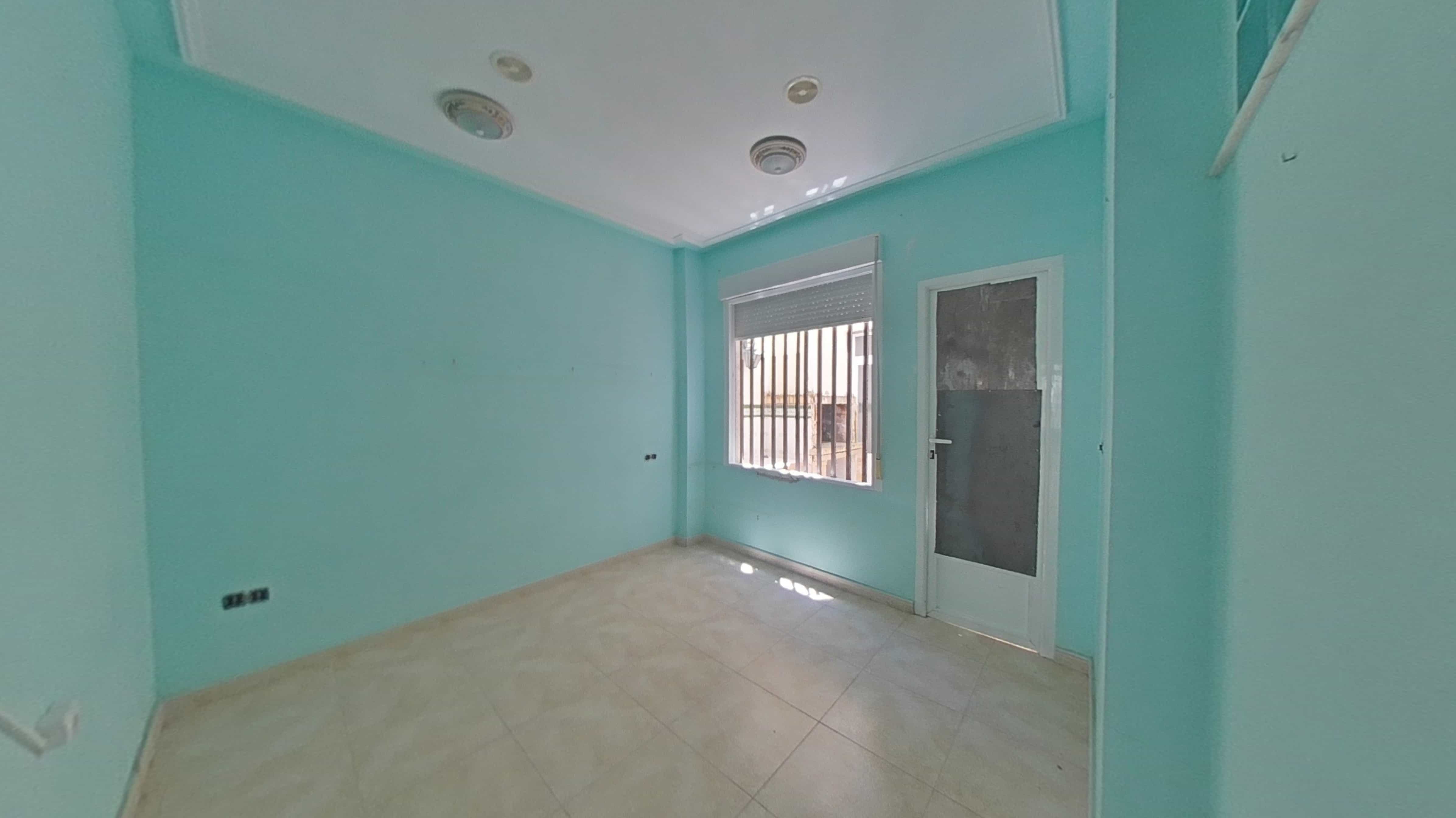 Espaçoso Apartamento T3 em Torrevieja, Alicante - Image 32