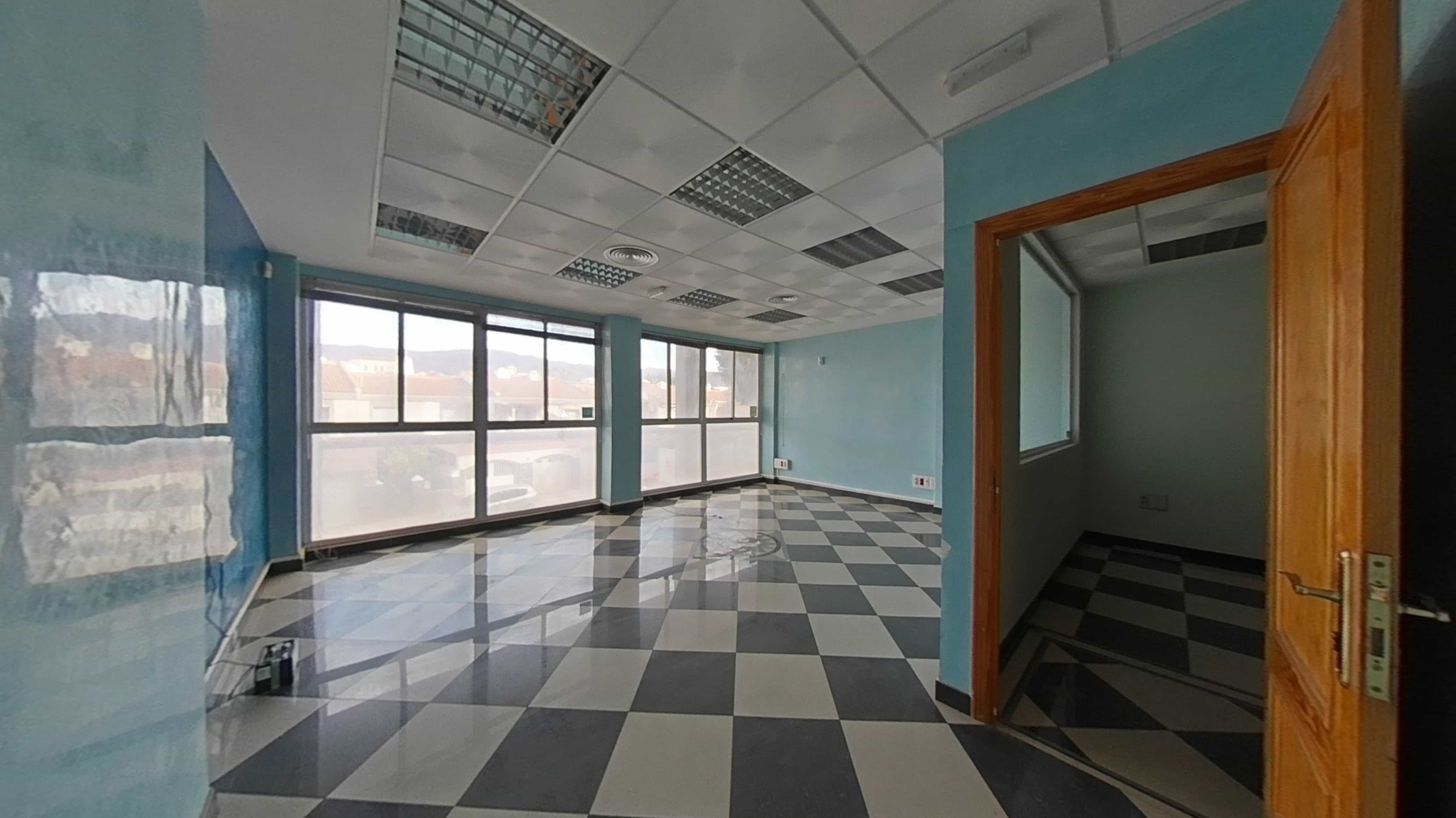 Oficina en Roquetas de Mar, Almería