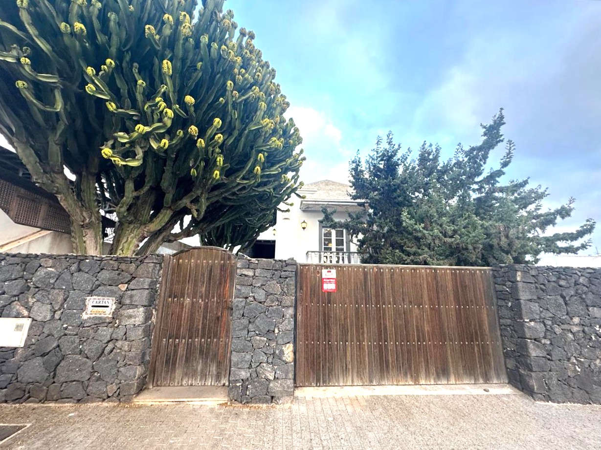 calle Escriva De Balaguer, Teguise, Las Palmas