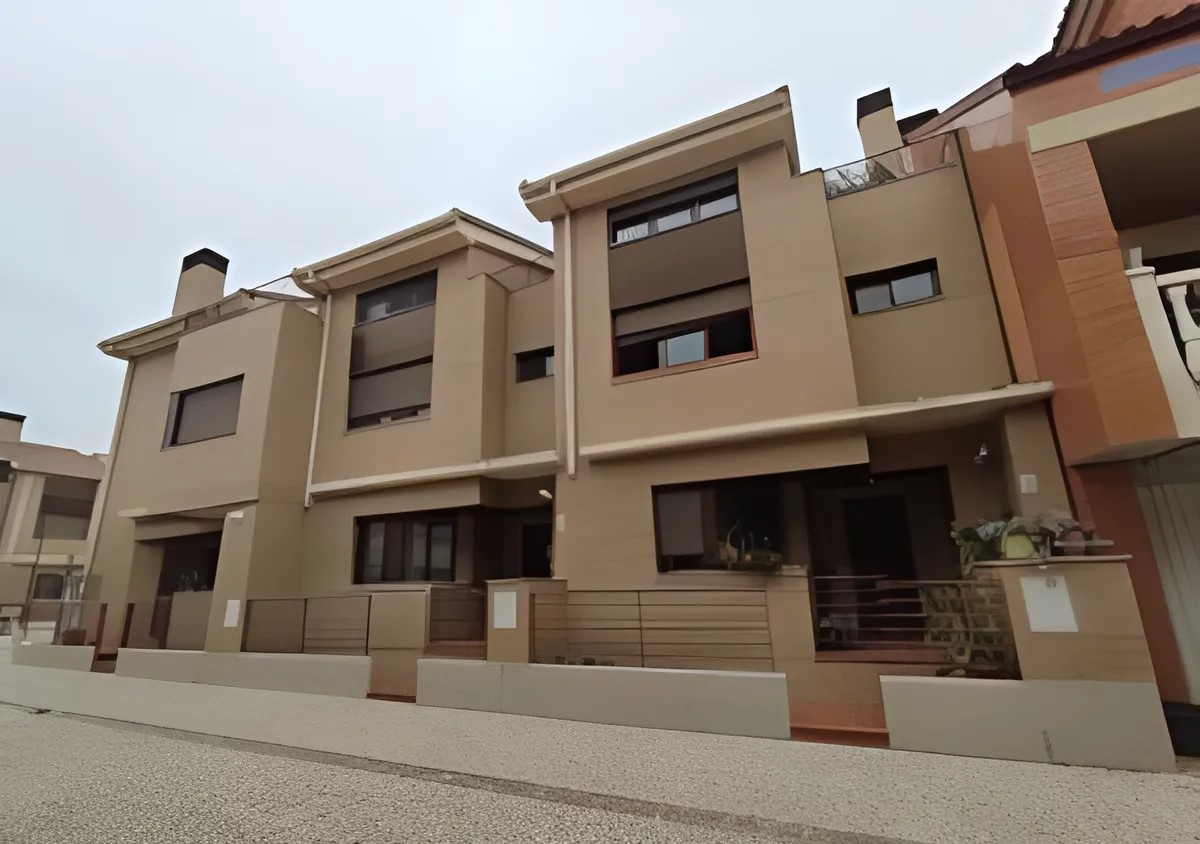 Casa adosada en Gudel Marti G.