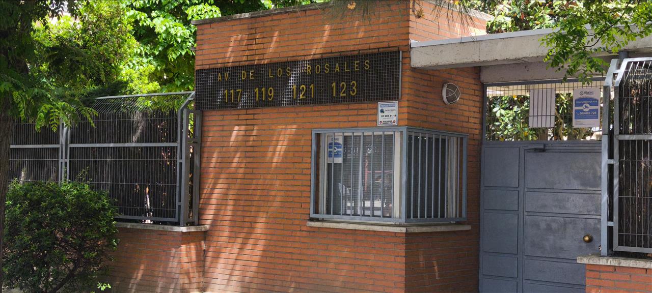 avenida Los Rosales, Madrid