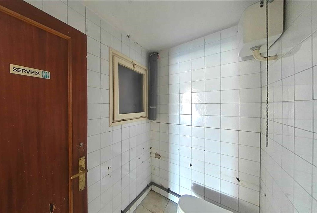 - Image 23