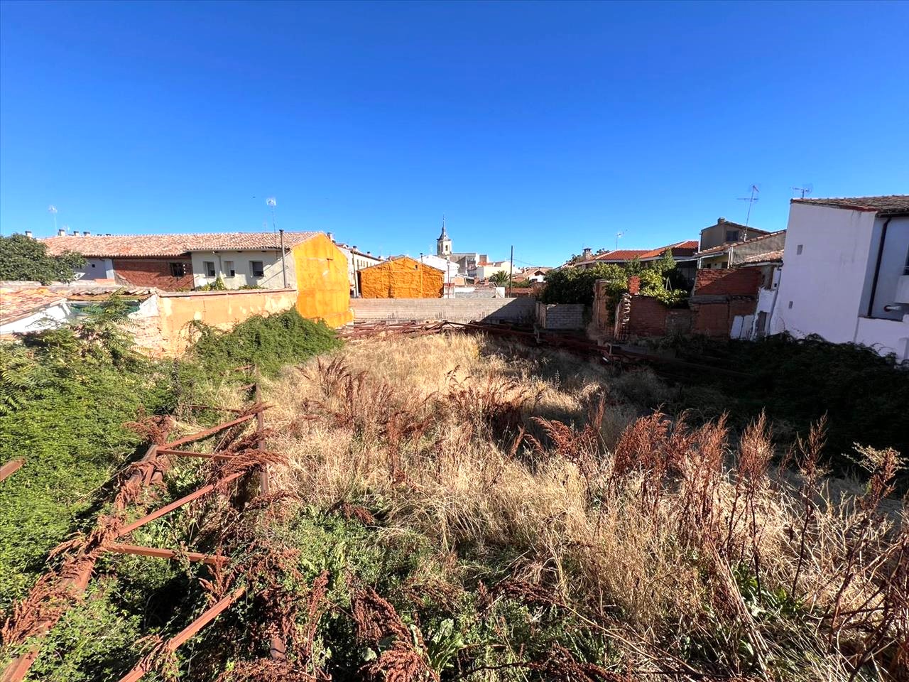 Suelo urbano residencial en Cojos Los