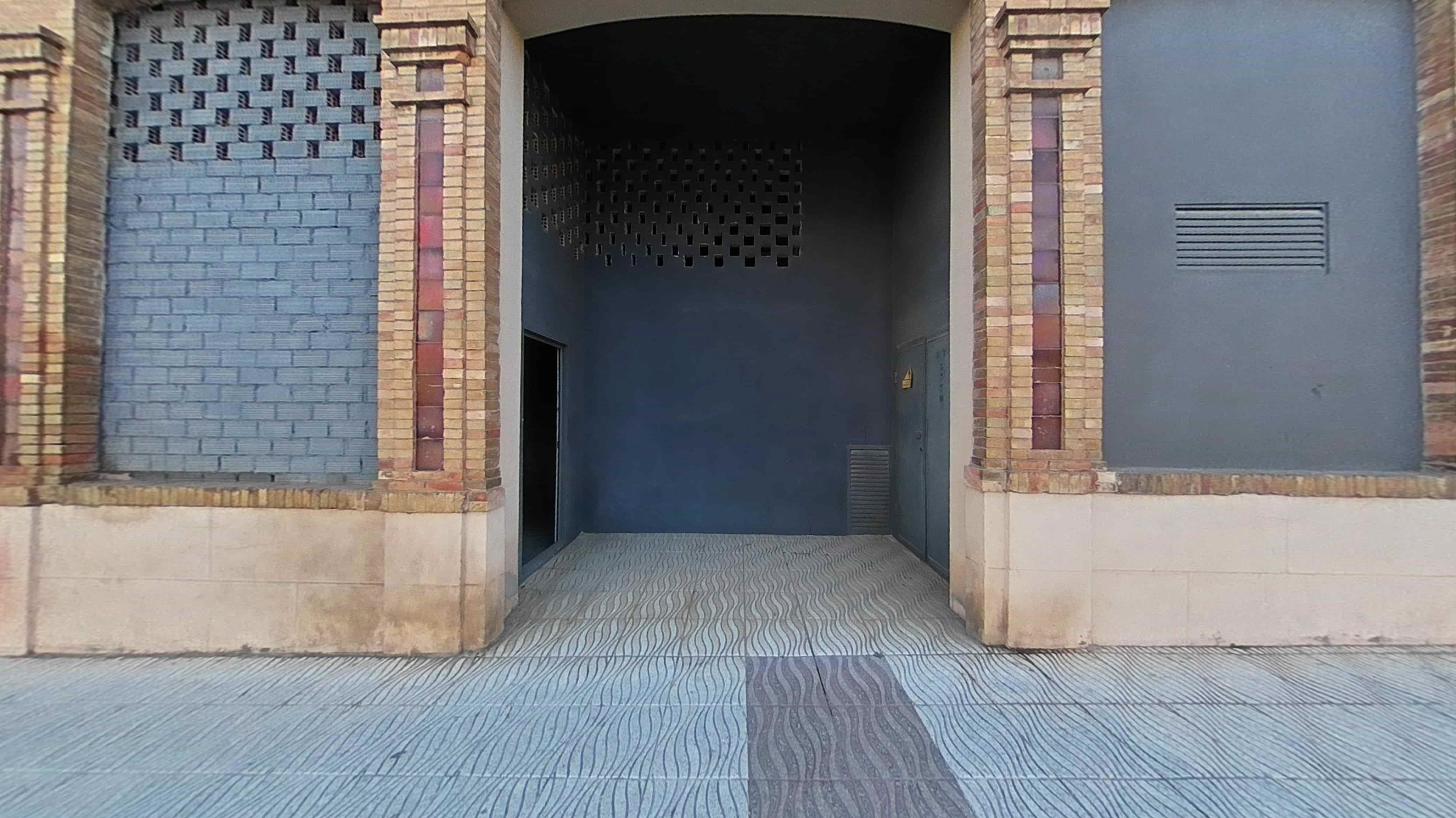 Local comercial en Nevera
