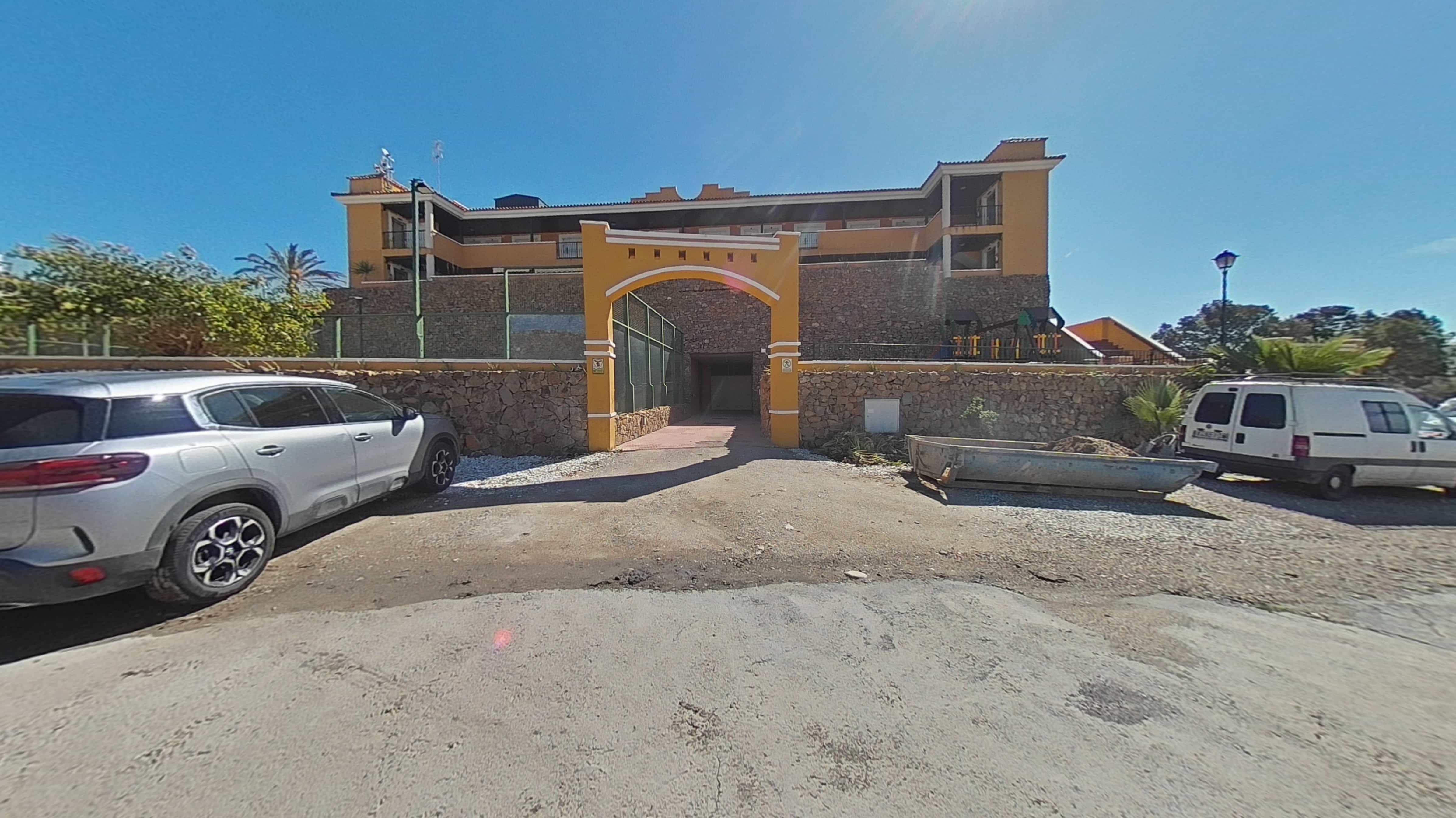 Local comercial en del Pozo Esparto