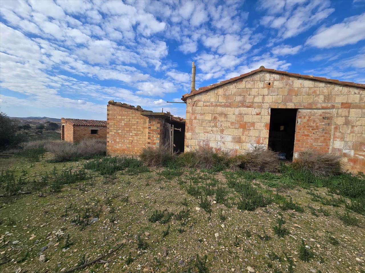 Casa independiente en Proc. Simplificado