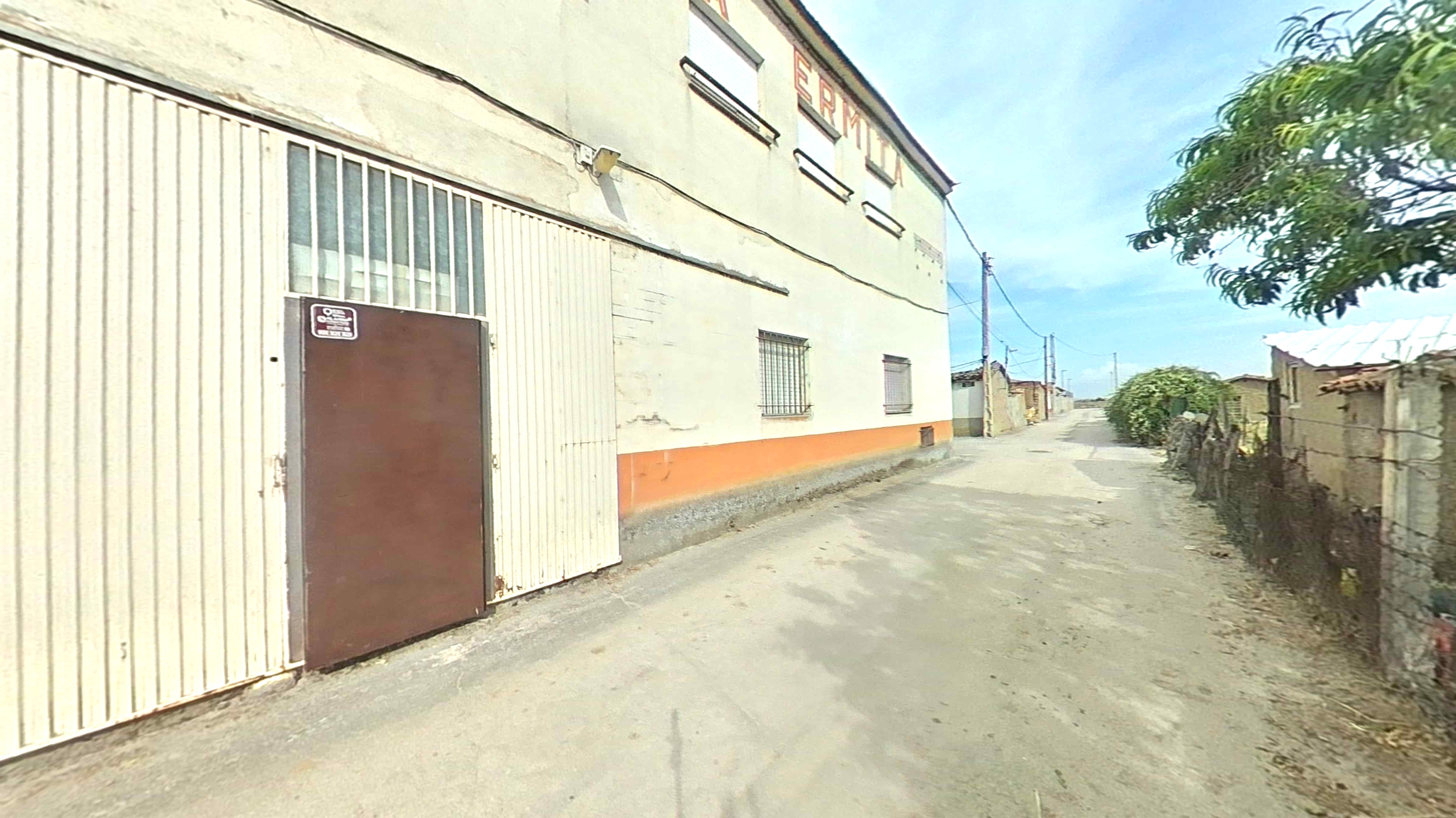 Local comercial en Alaraz