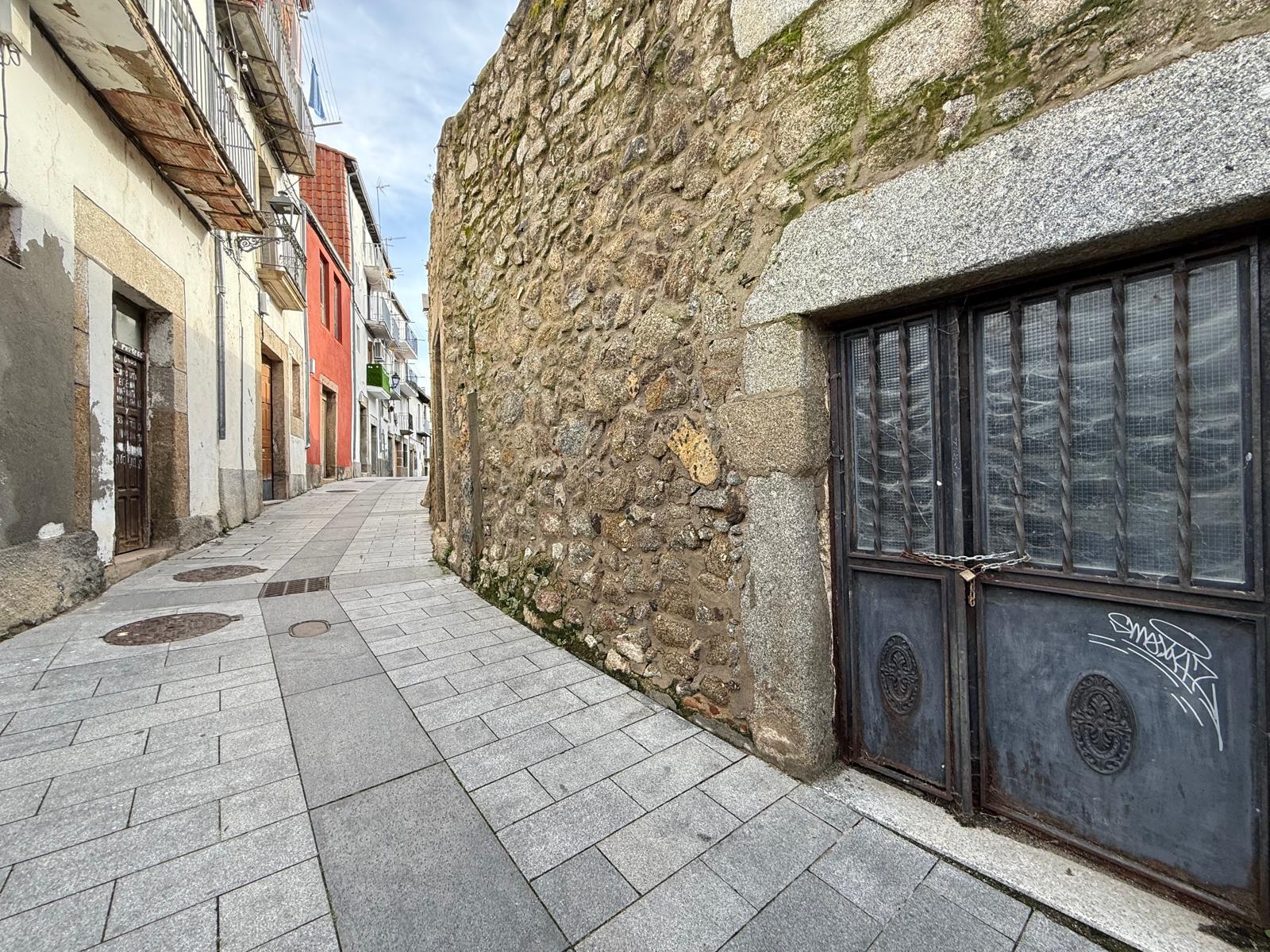 Suelo urbano residencial en Alojeria