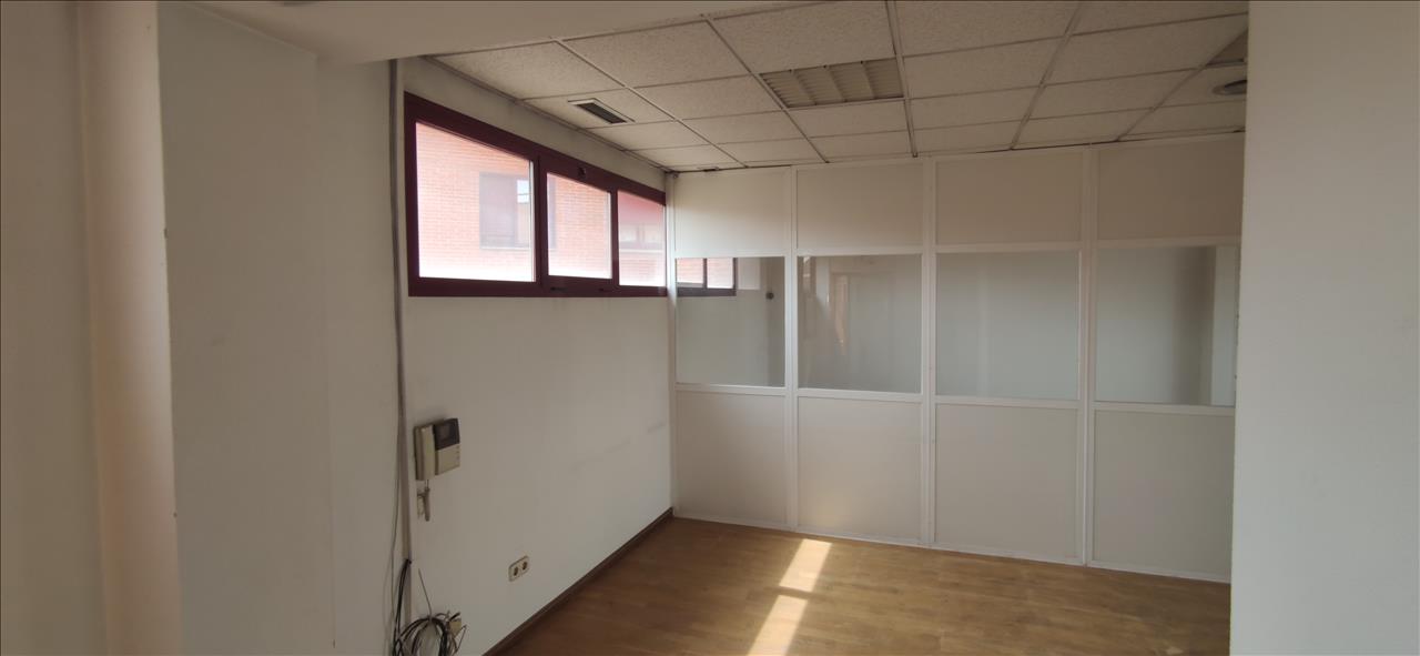  - Image 5