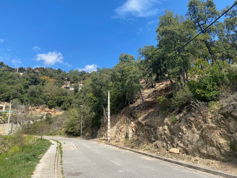 undefined - Image 6