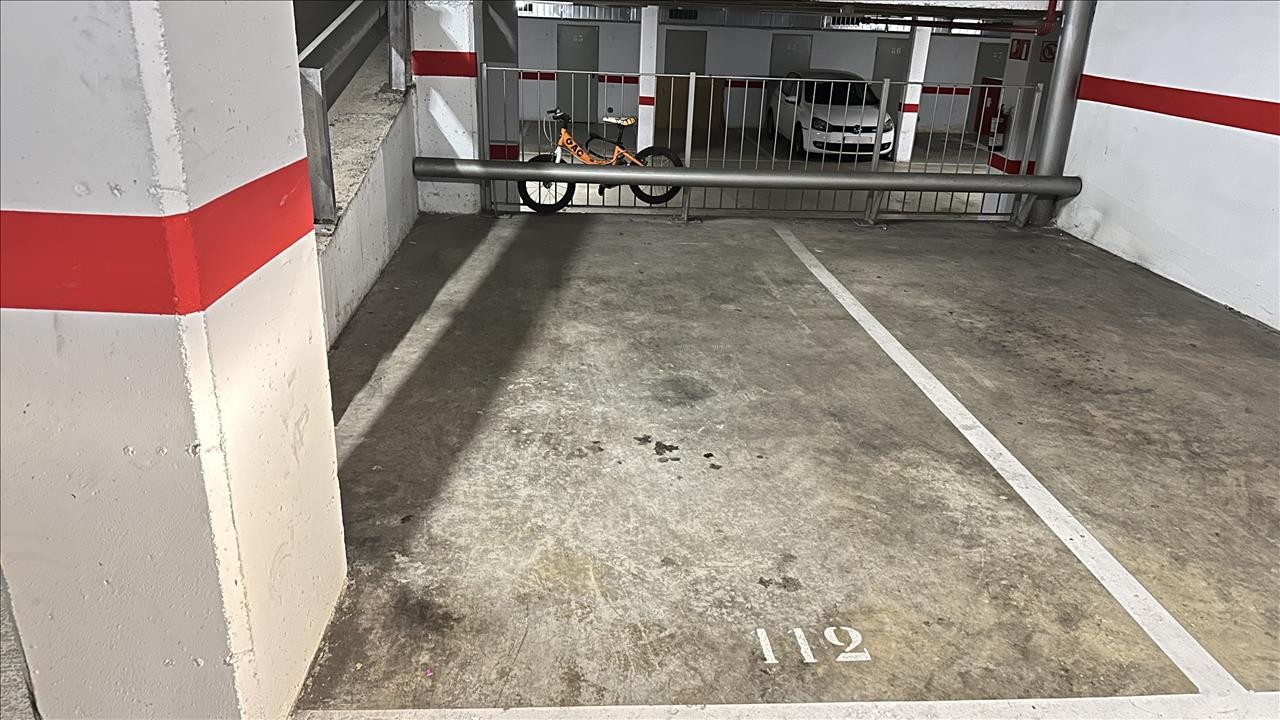 undefined - Image 4