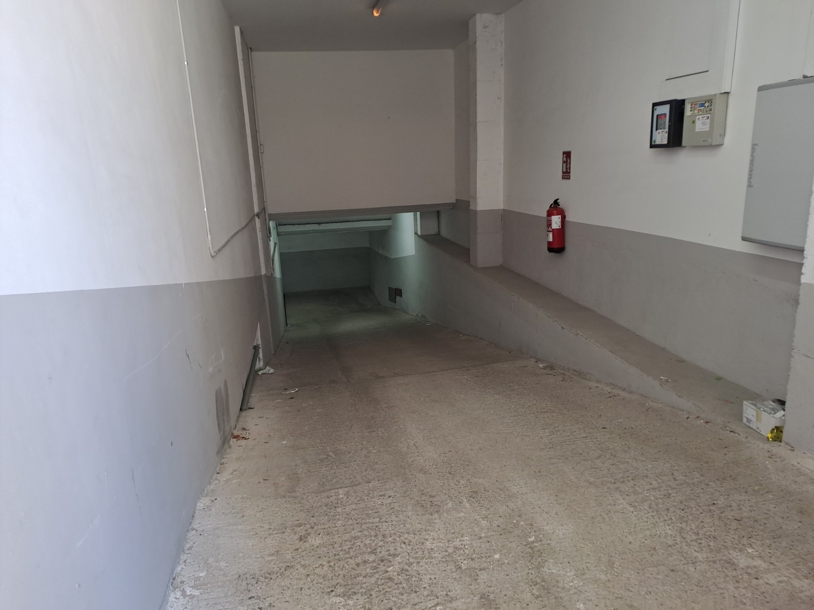 undefined - Image 8