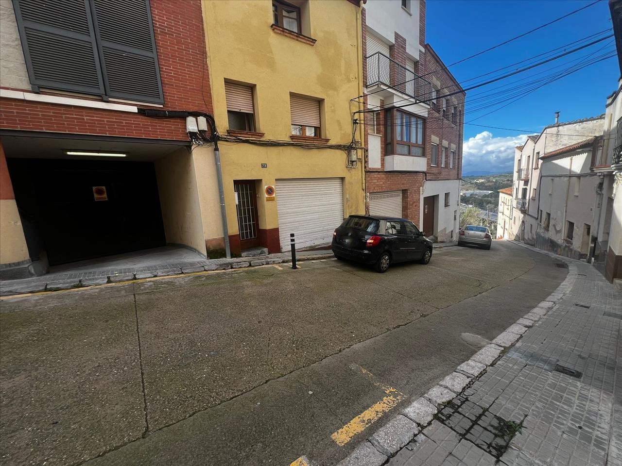 undefined - Image 1