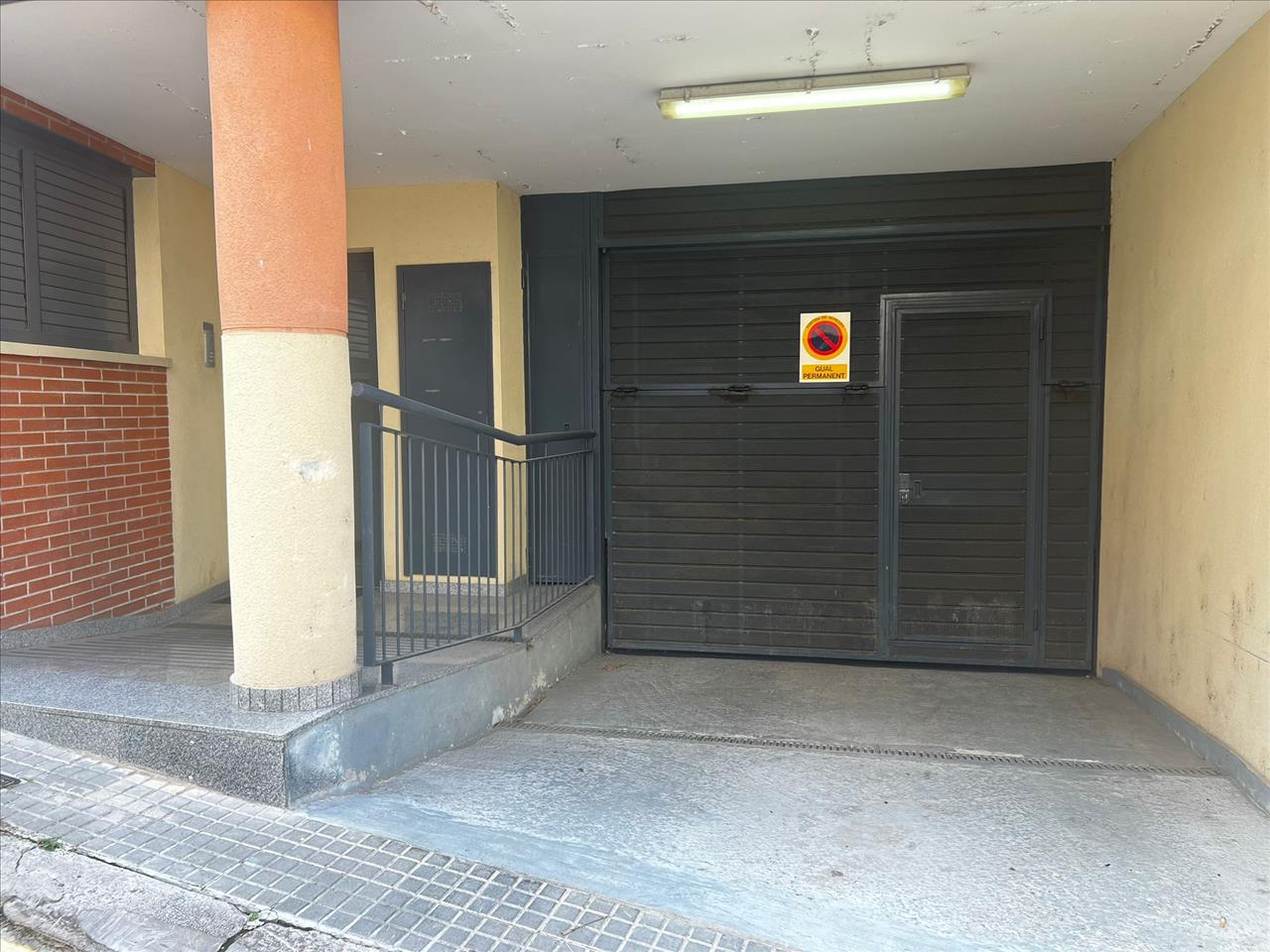 undefined - Image 2