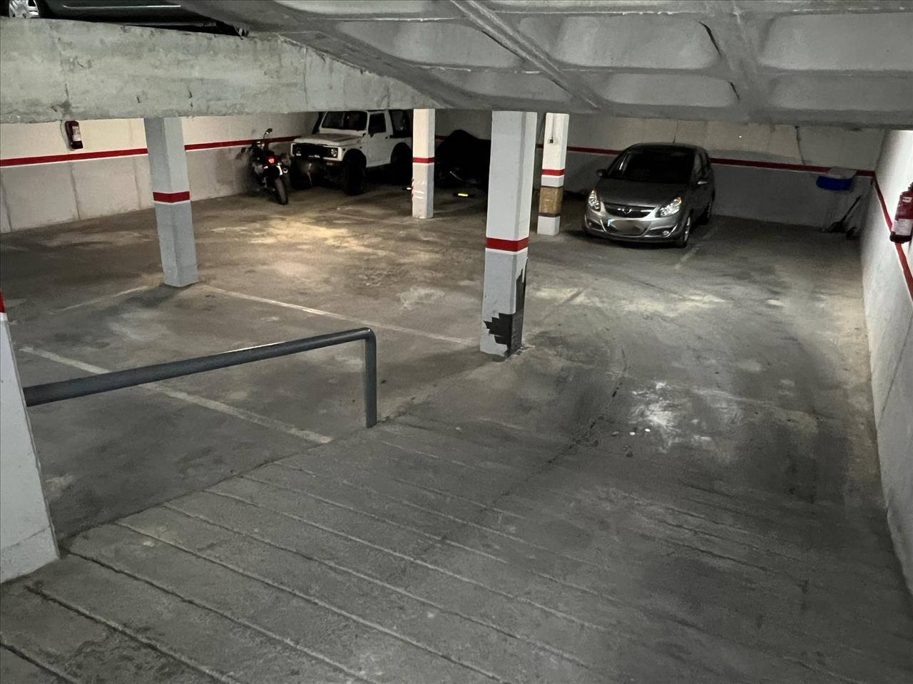undefined - Image 3