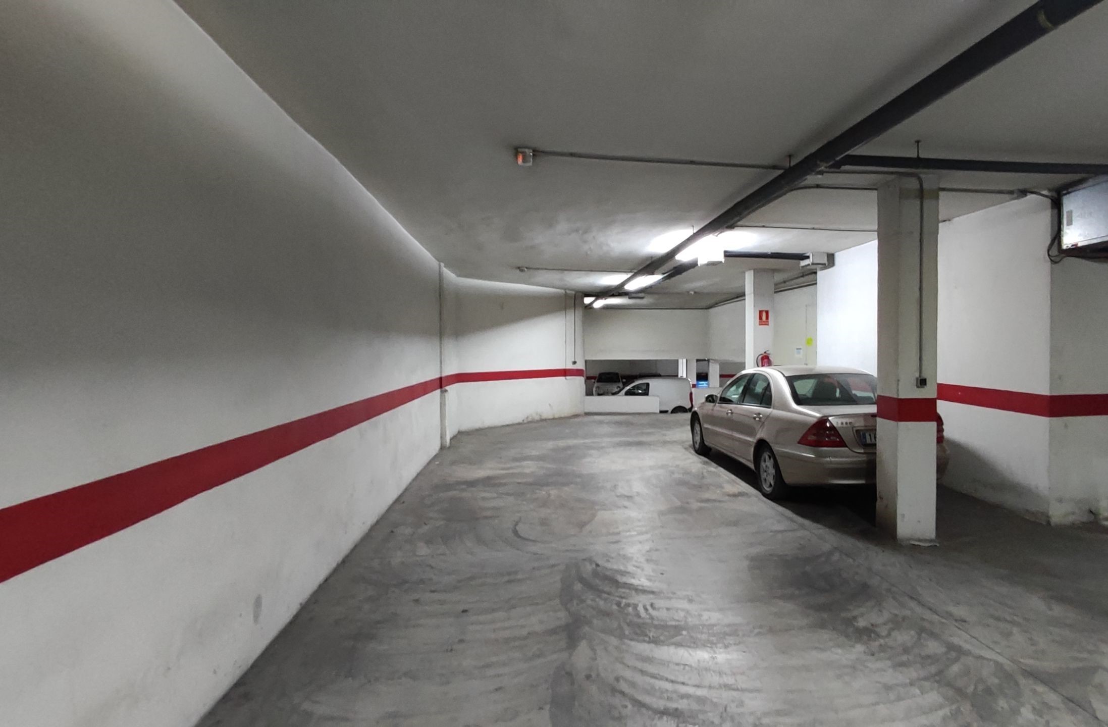  - Image 8