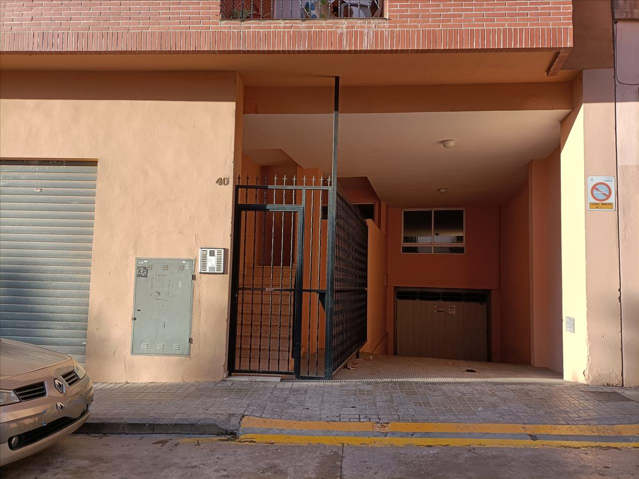  - Image 1